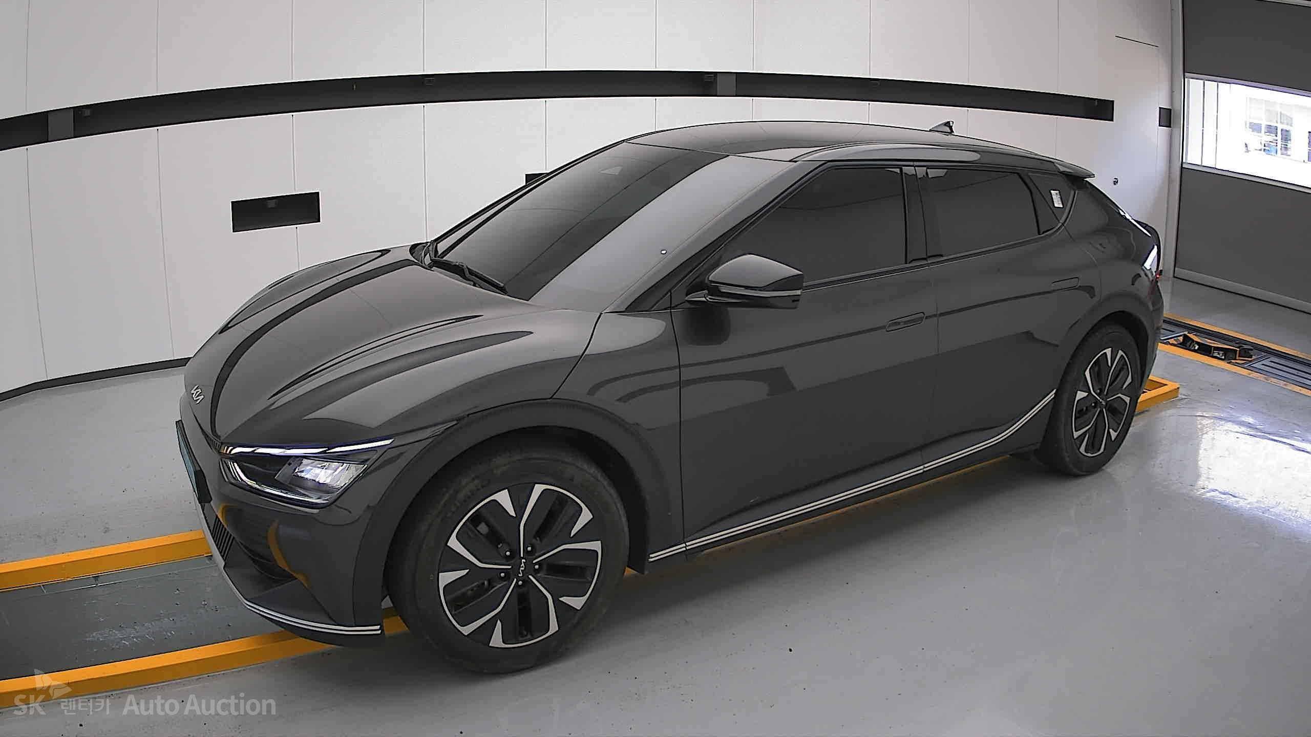 2022 - kia ev6