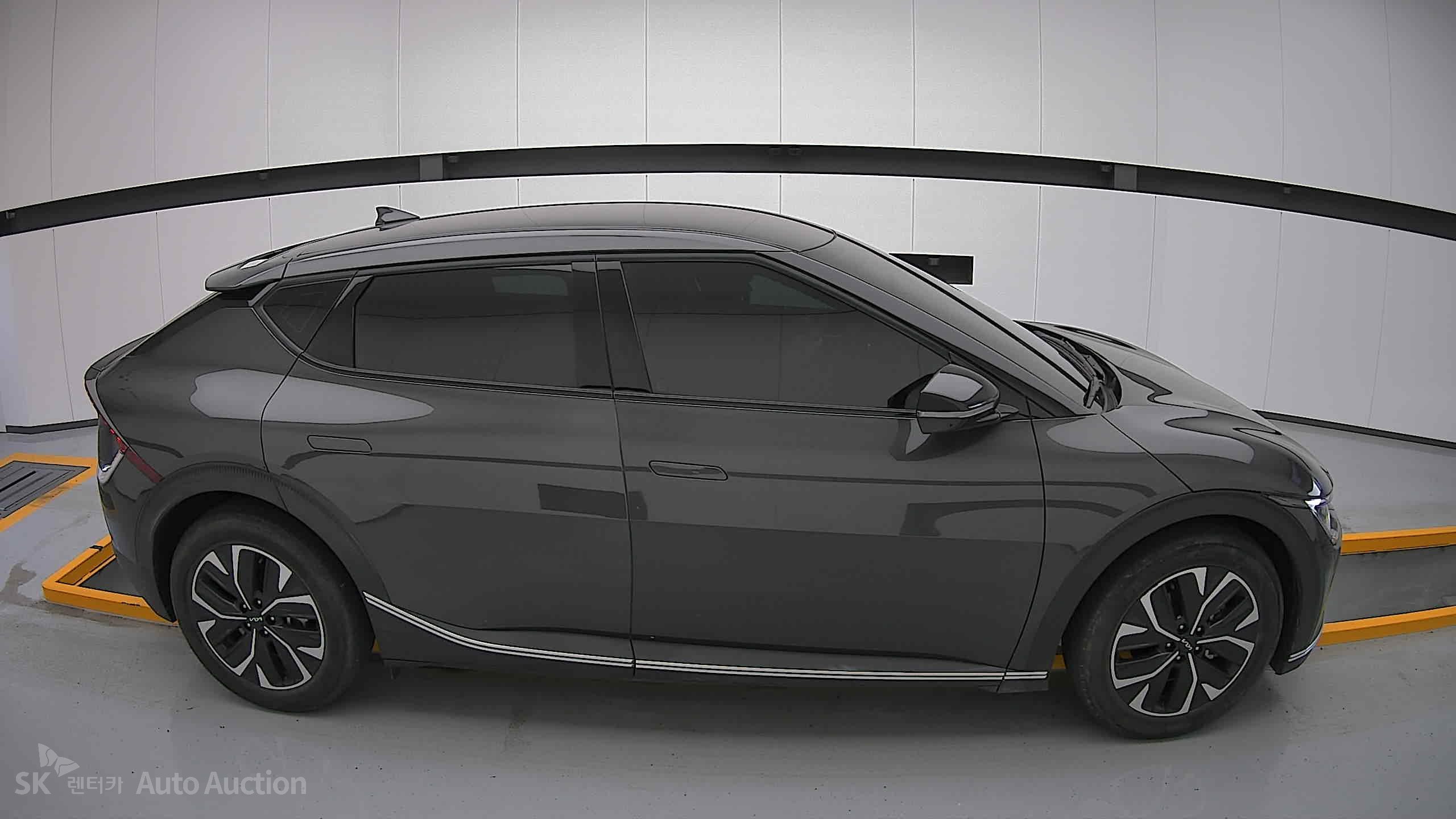 2022 - kia ev6