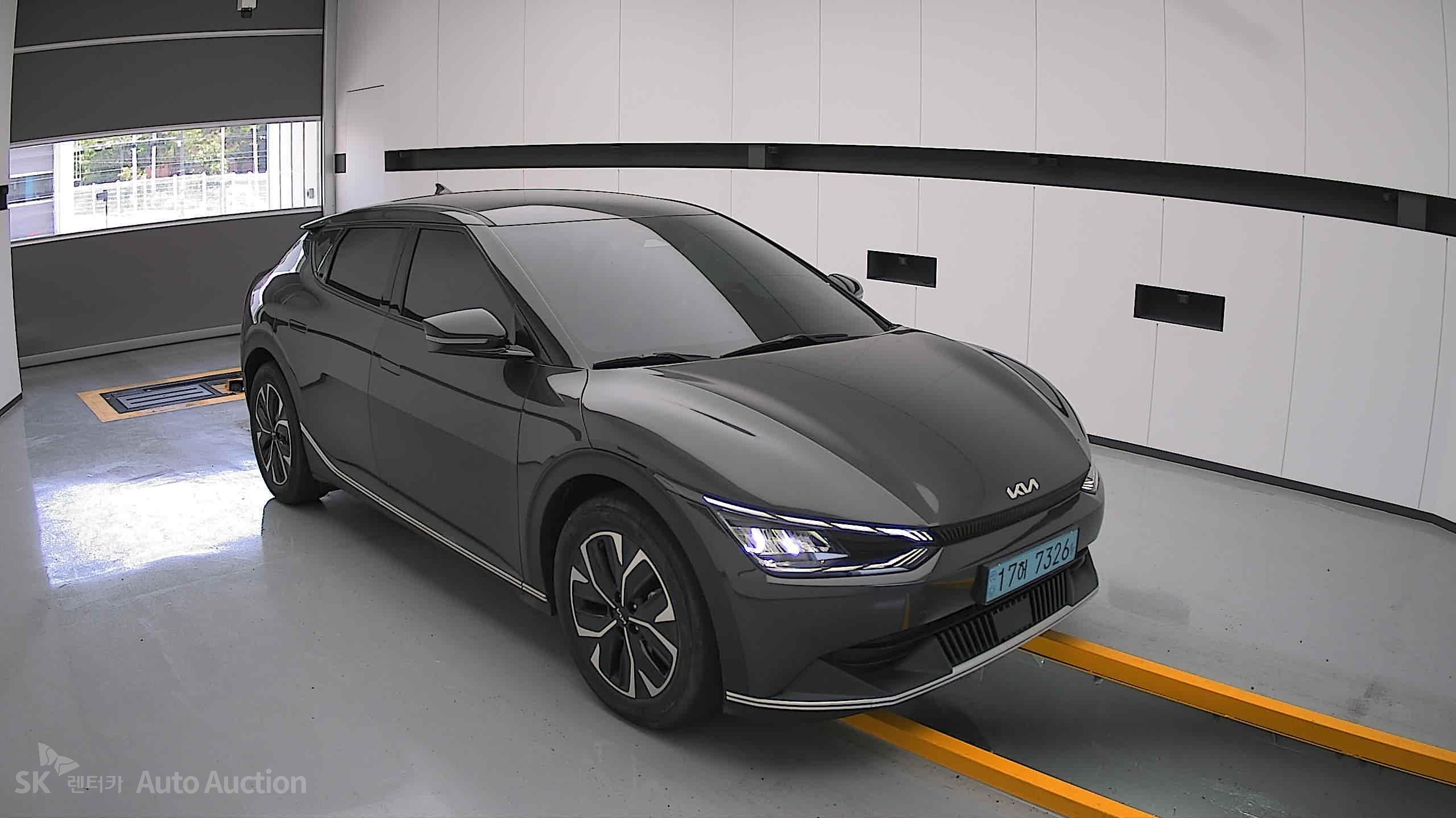 2022 - kia ev6