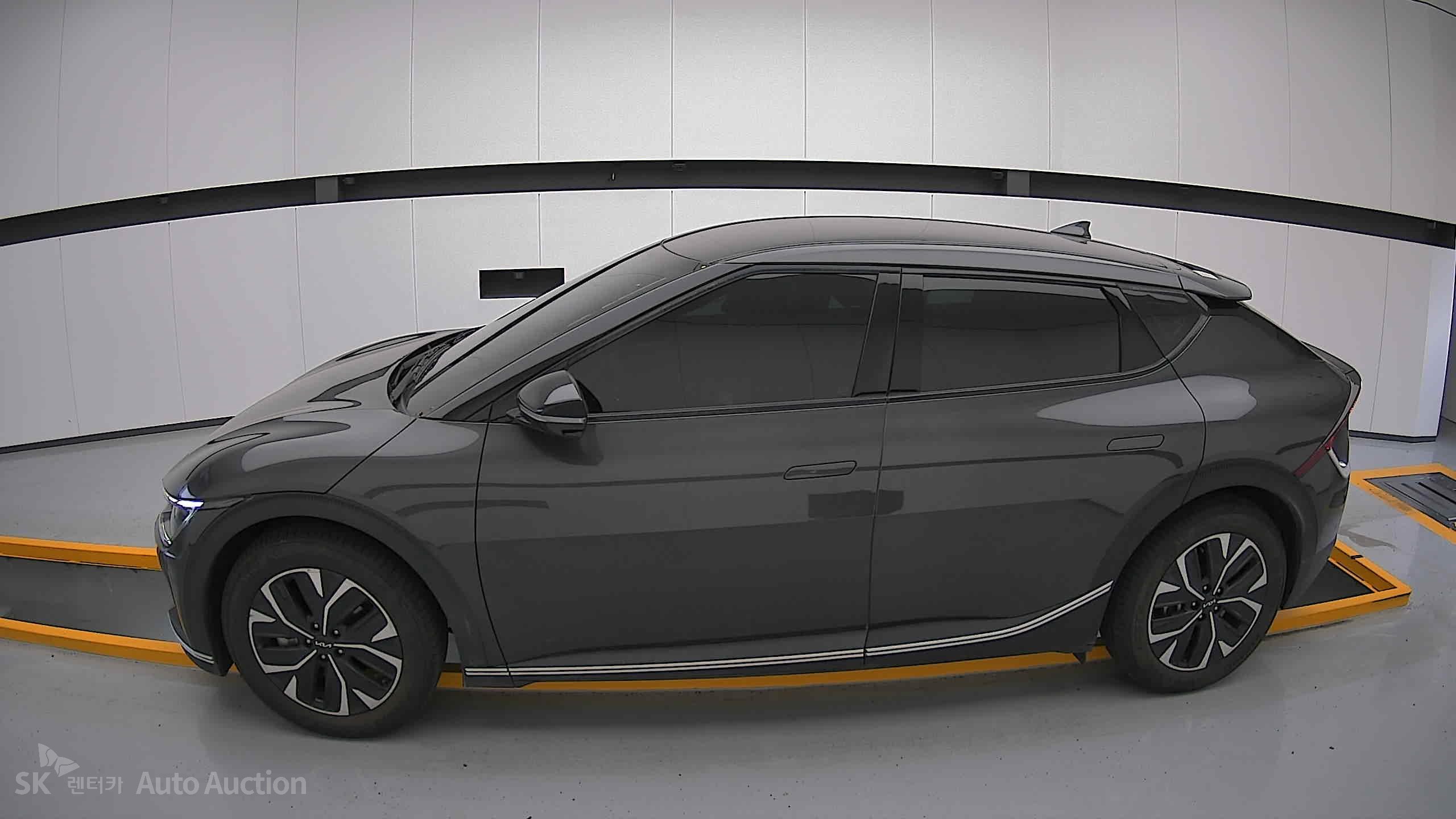 2022 - kia ev6