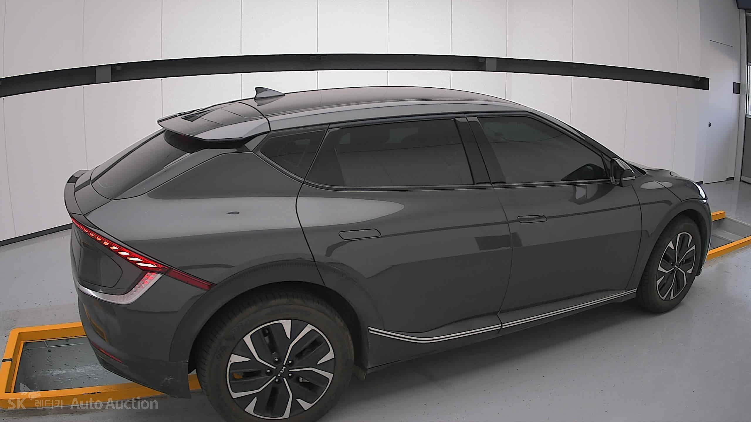 2022 - kia ev6