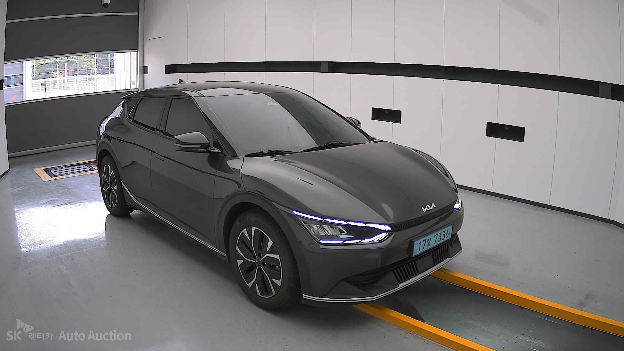2022 - kia ev6