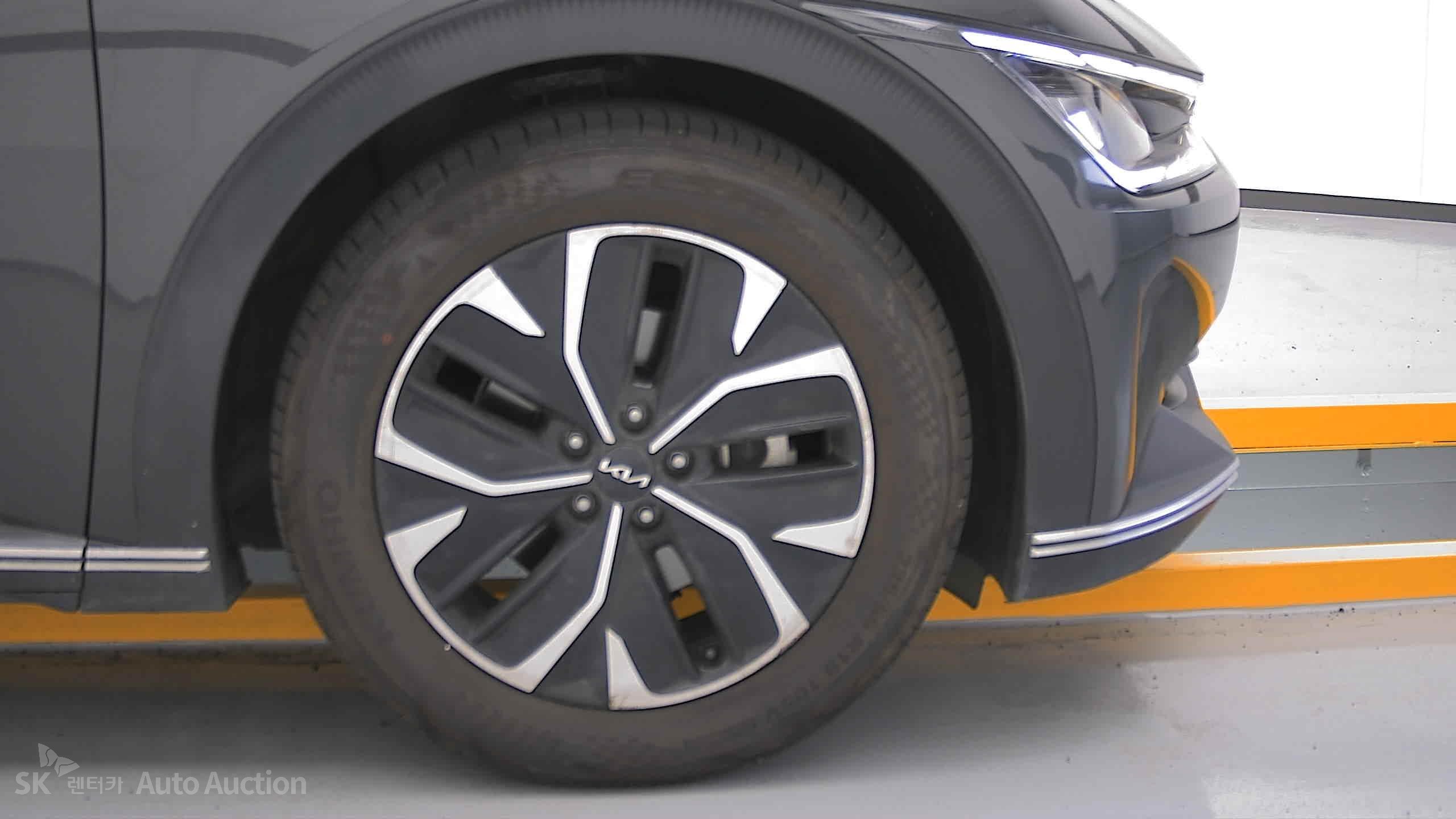 2022 - kia ev6