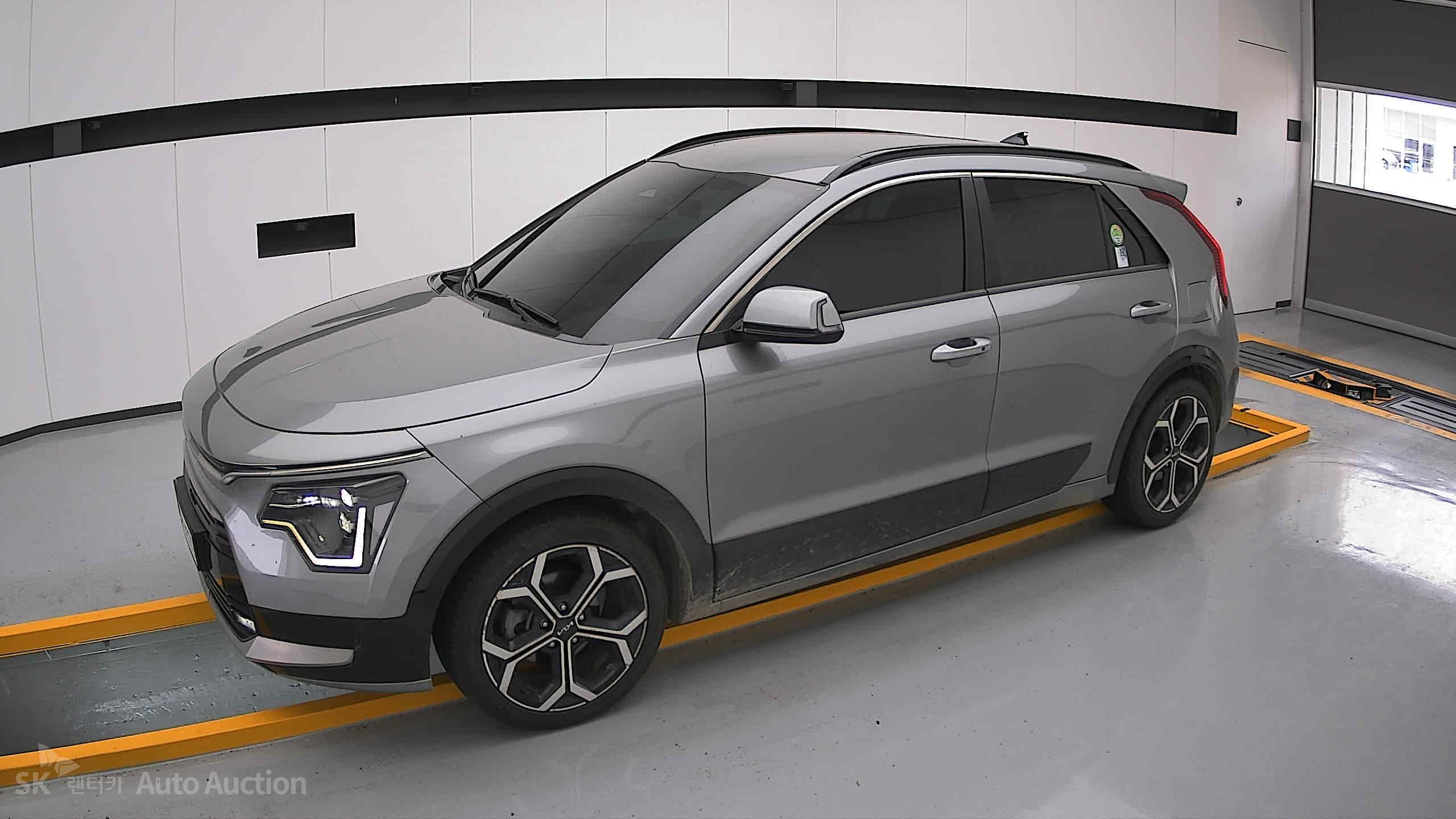 2022 - kia all-new niro