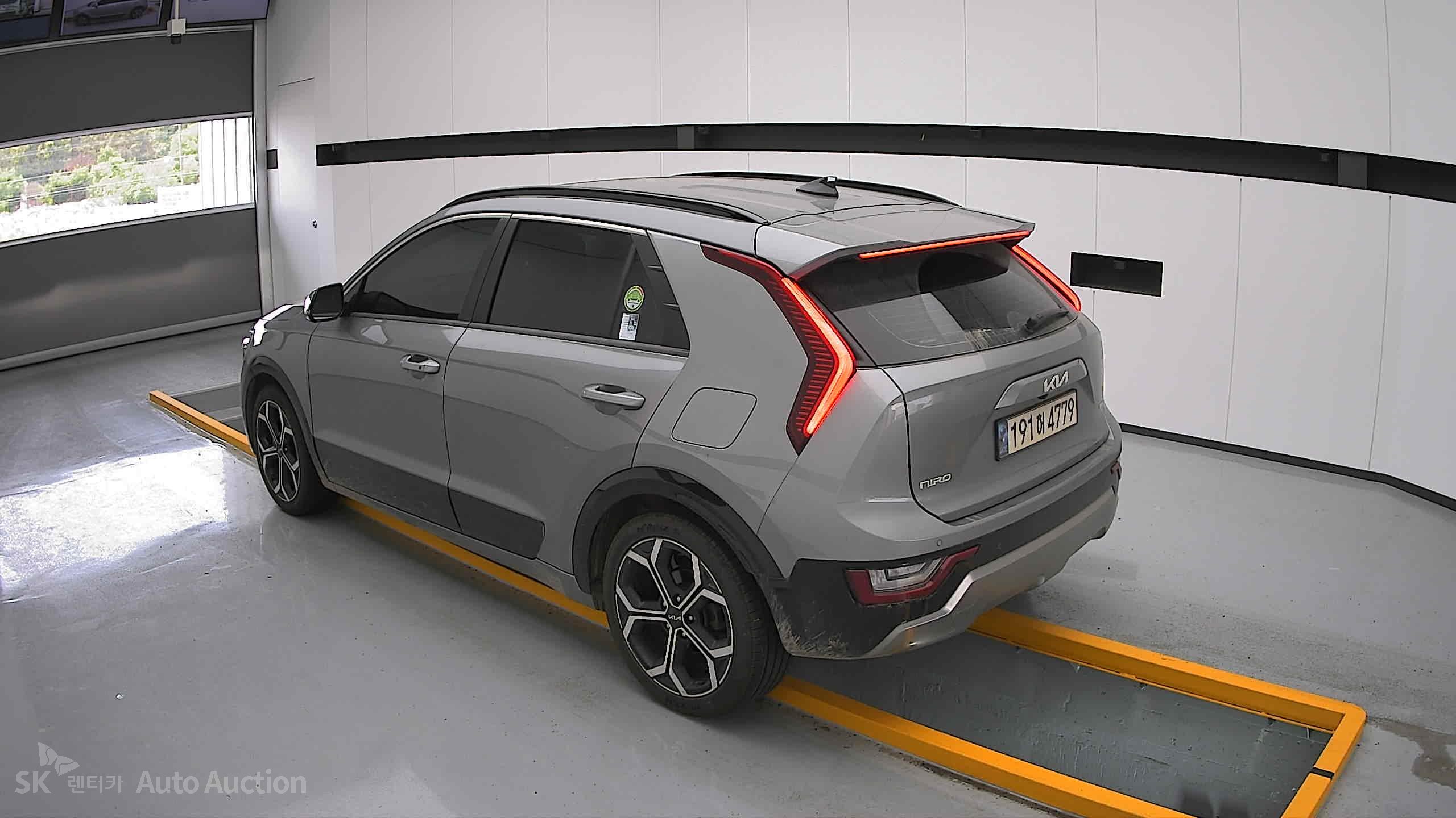 2022 - kia all-new niro