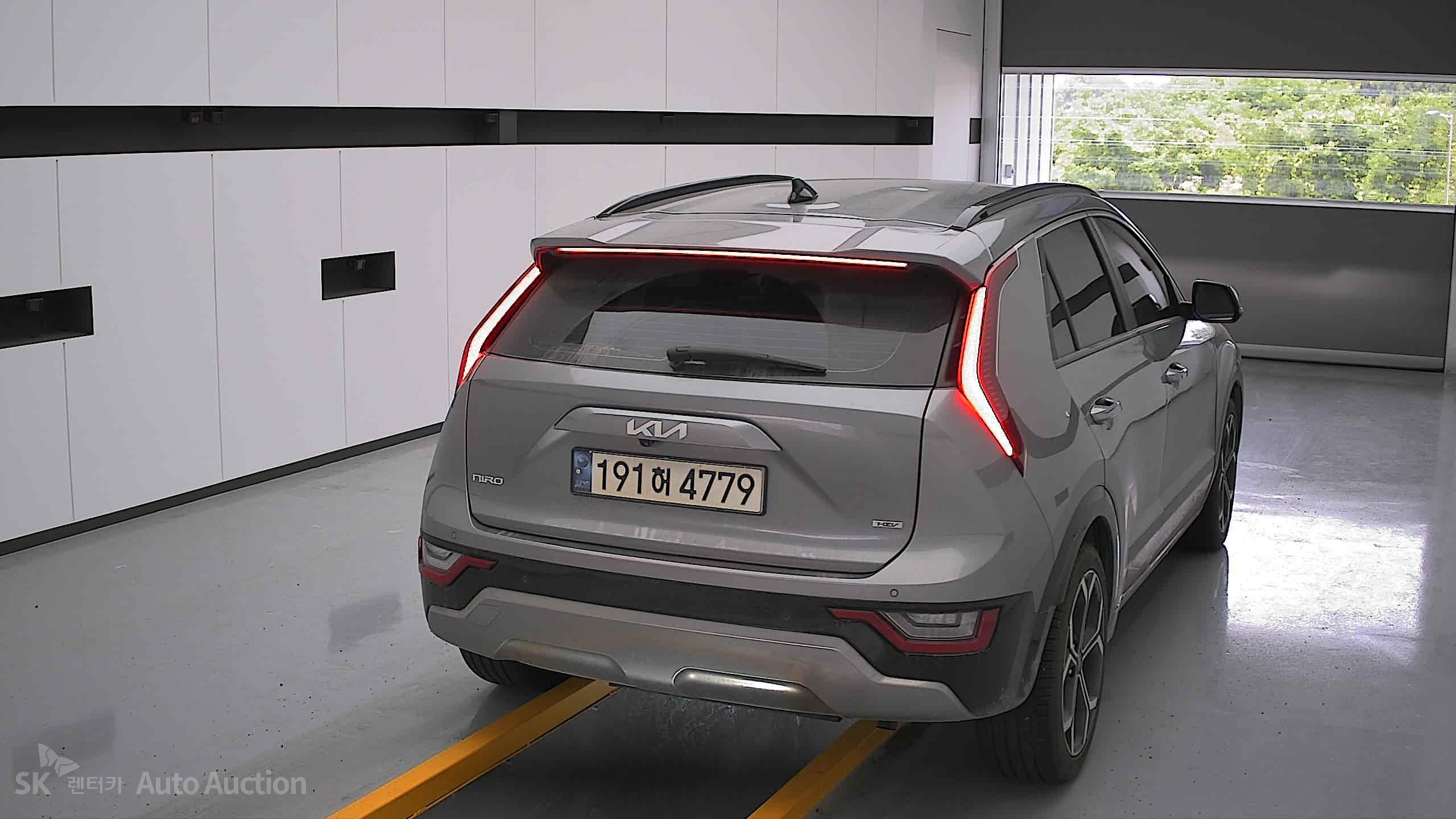 2022 - kia all-new niro