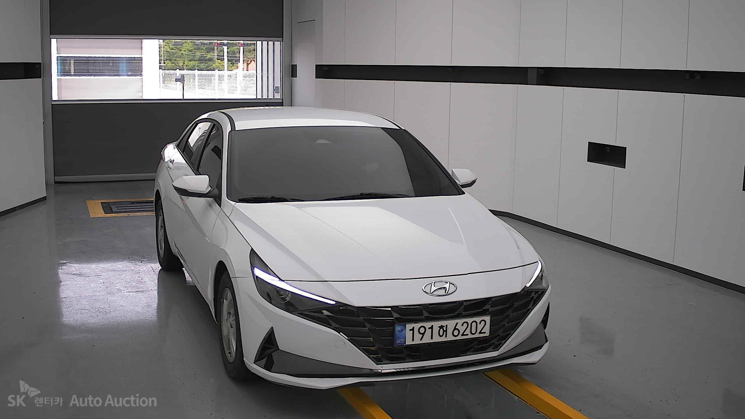 2023 - hyundai avante