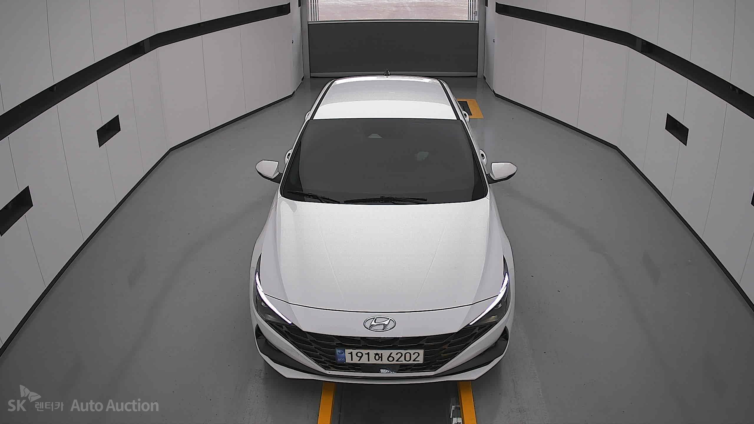 2023 - hyundai avante