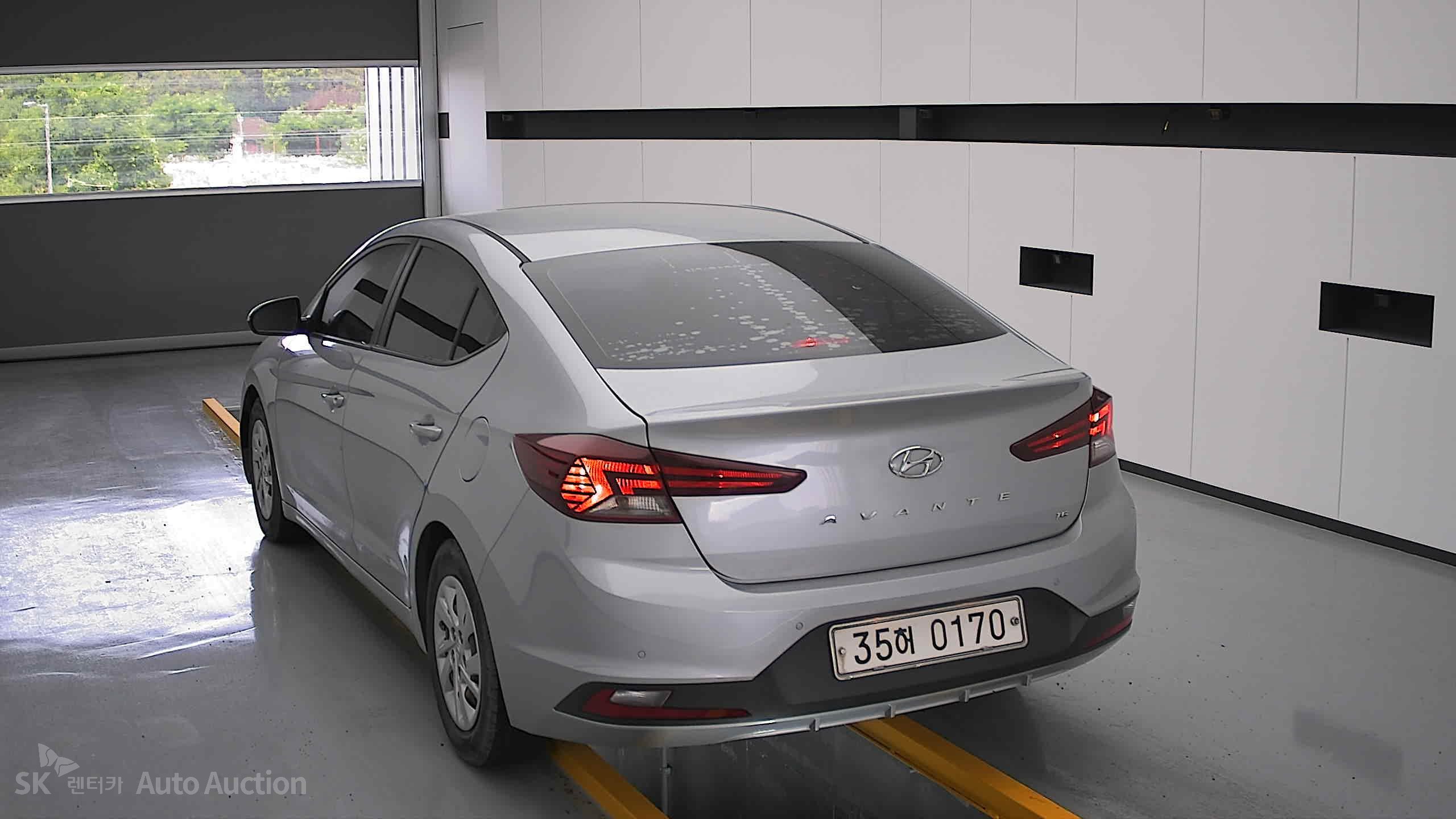 2020 - hyundai avante ad