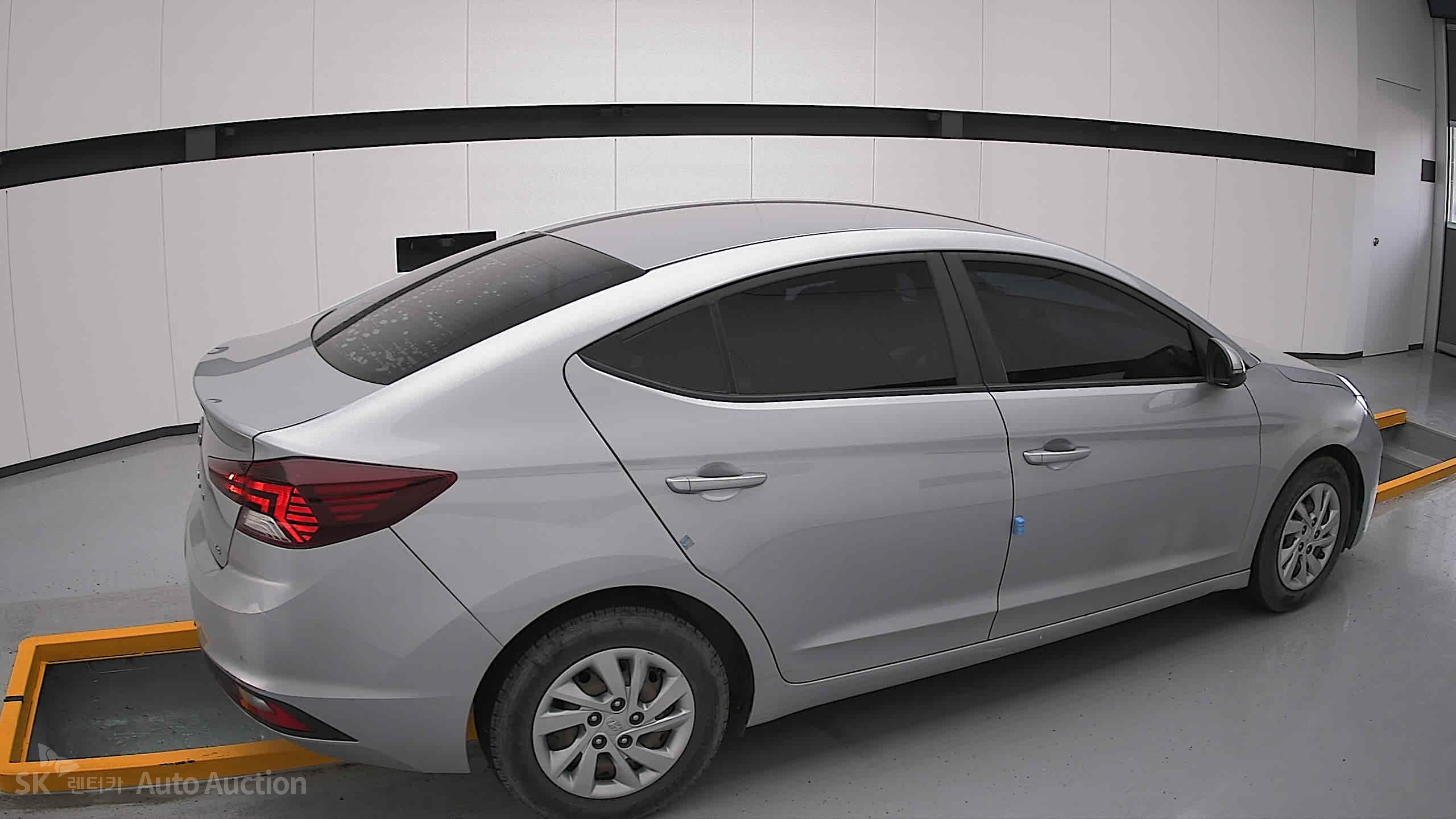 2020 - hyundai avante ad