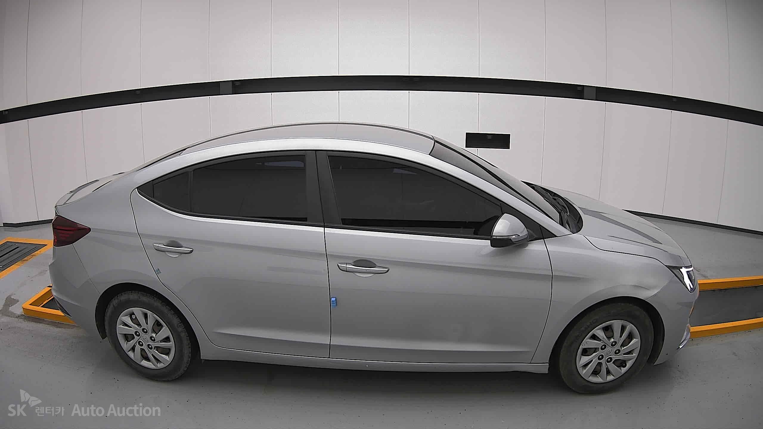 2020 - hyundai avante ad