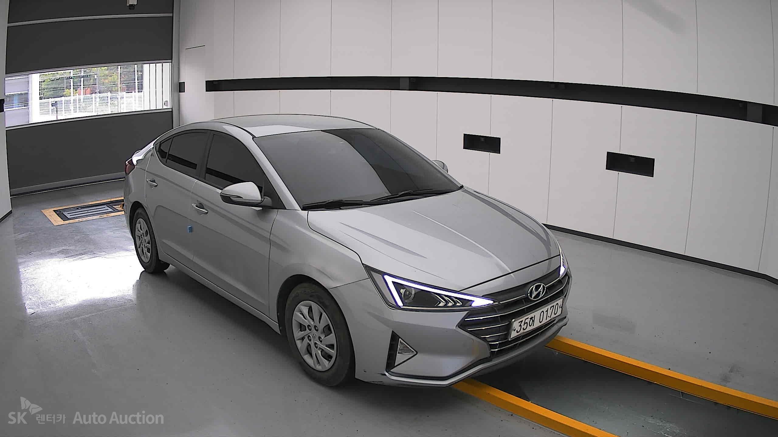 2020 - hyundai avante ad
