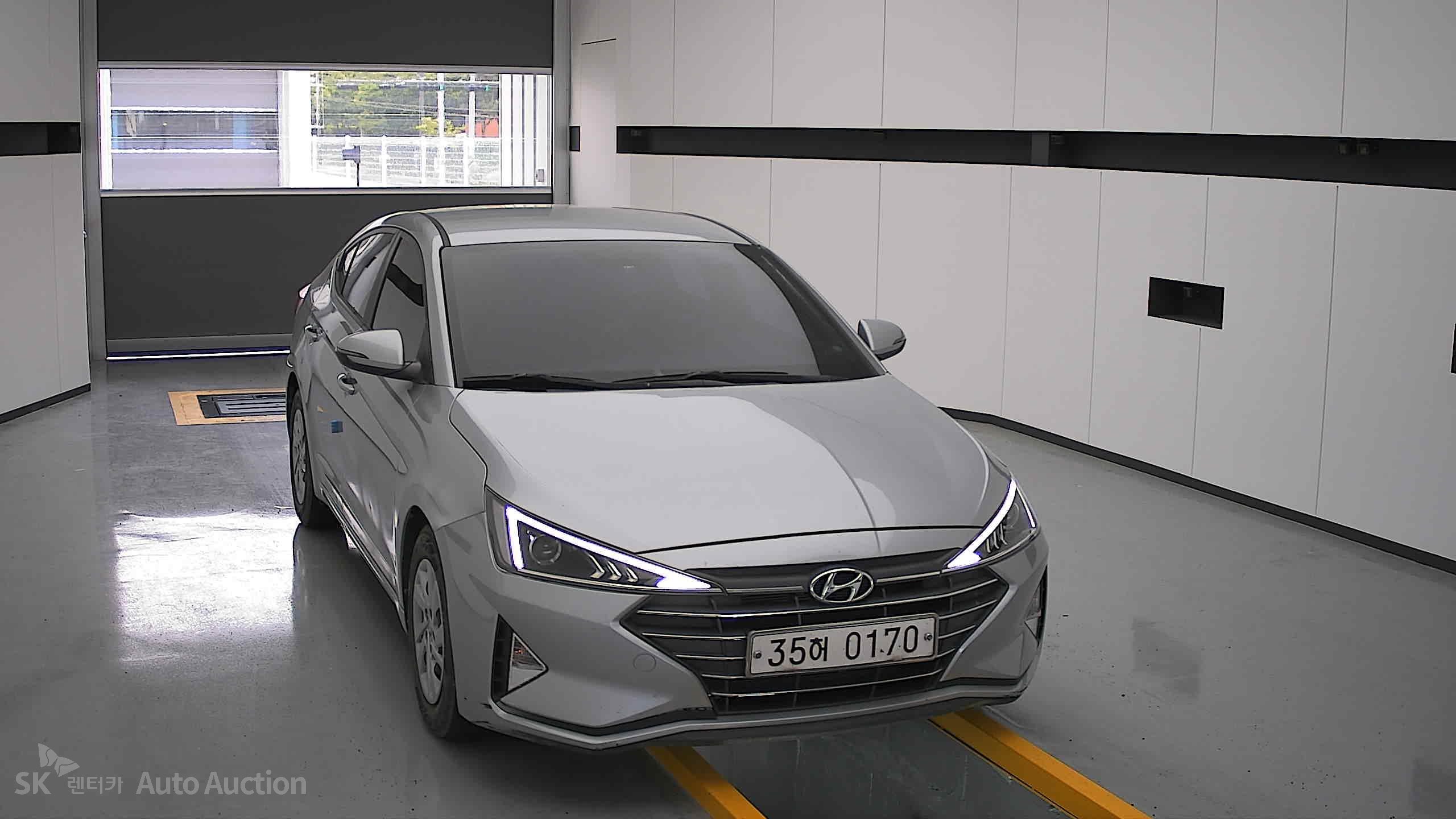 2020 - hyundai avante ad