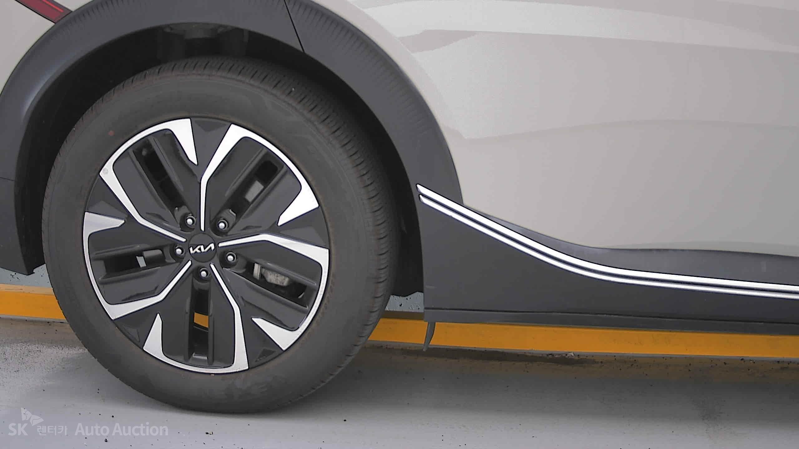 2022 - kia ev6