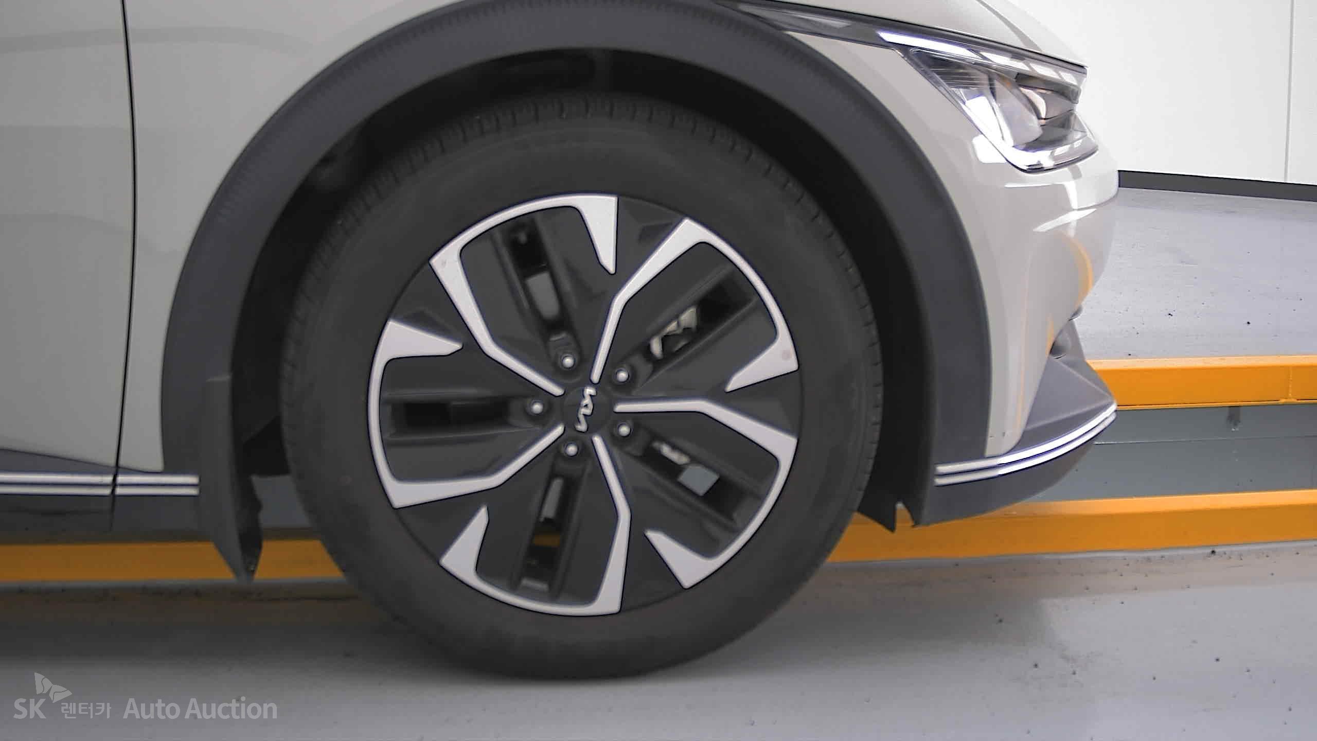 2022 - kia ev6