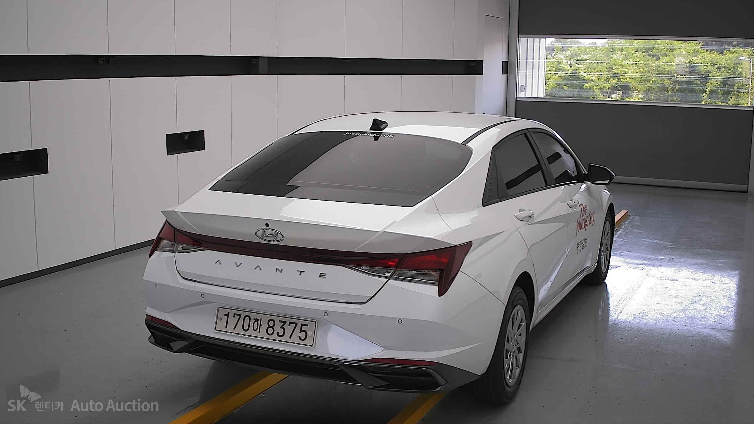 2021 - hyundai avante