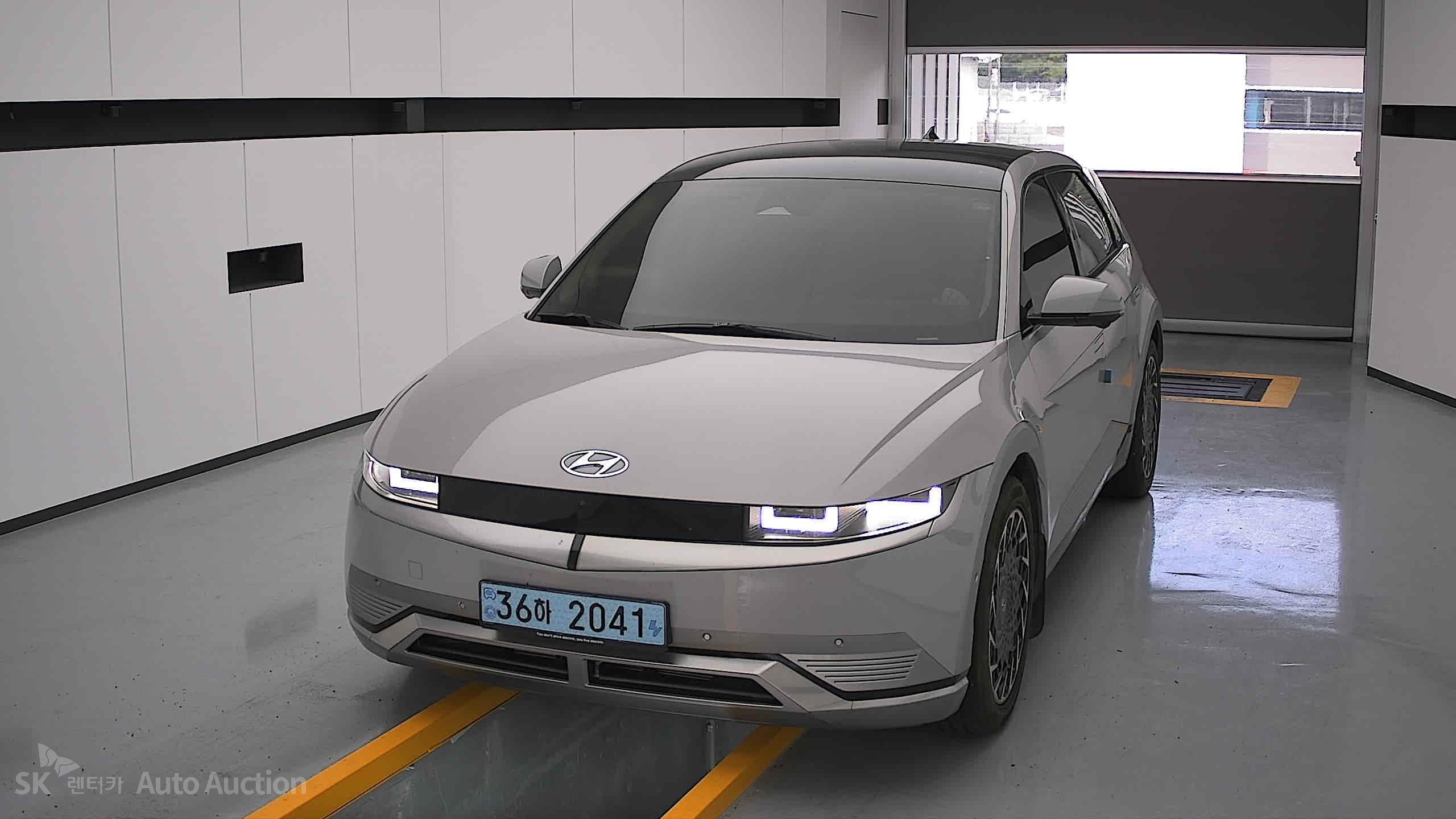 2022 - hyundai ioniq