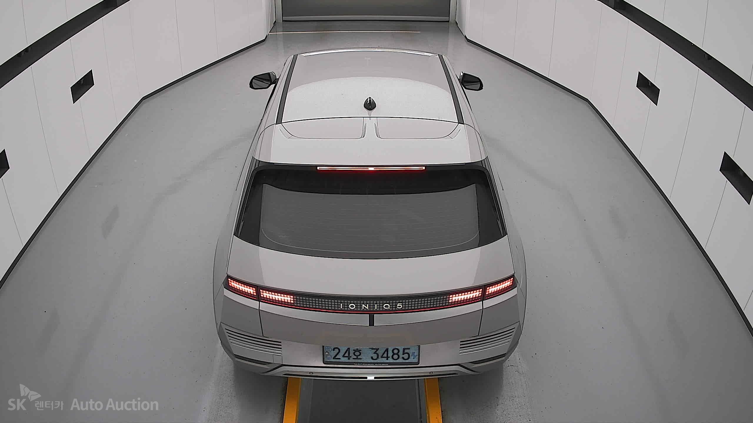 2022 - hyundai ioniq