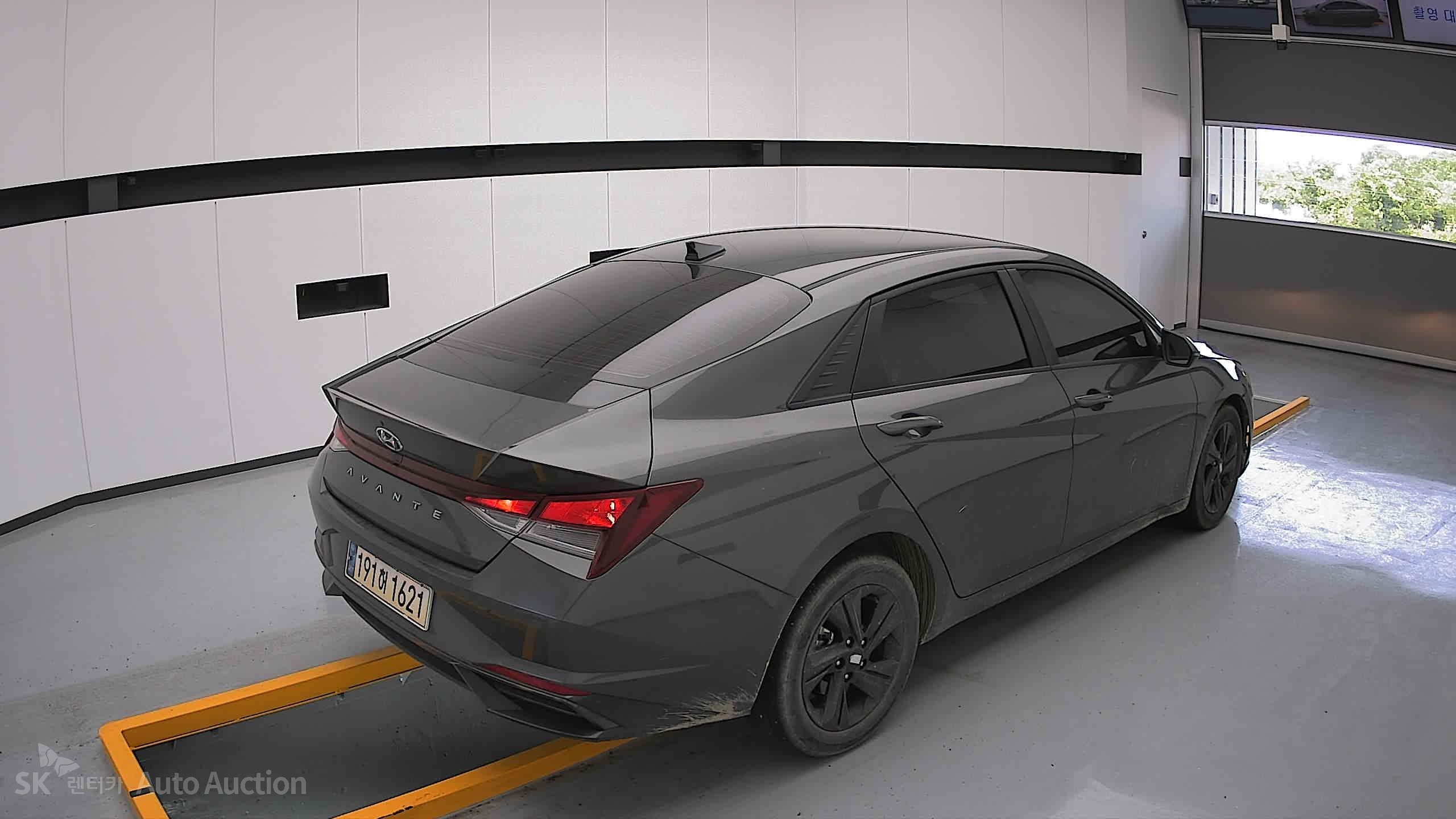 2023 - hyundai avante