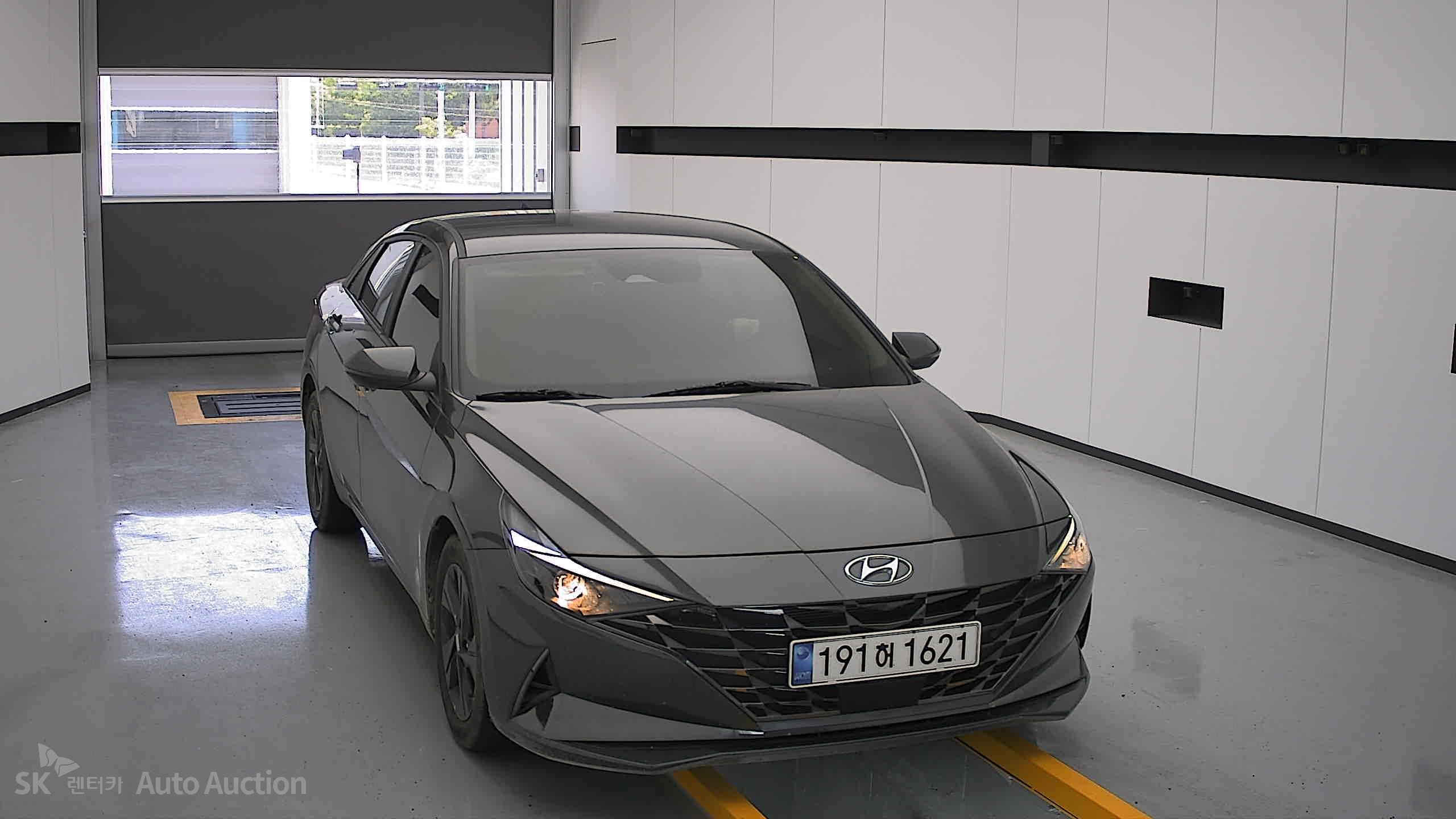 2023 - hyundai avante