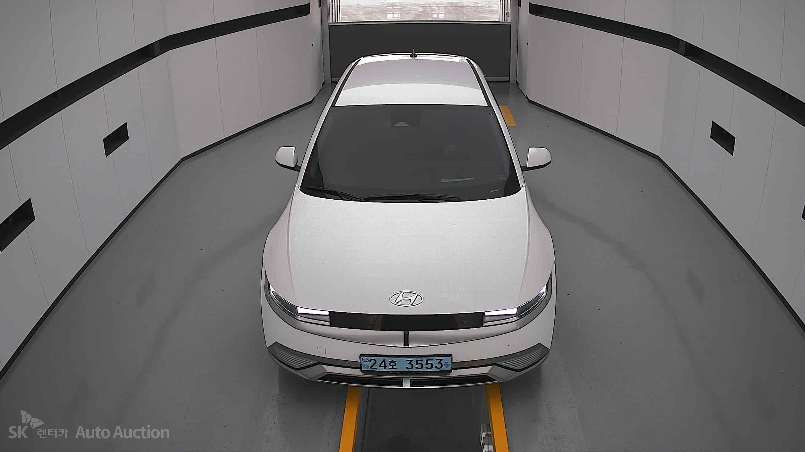 2022 - hyundai ioniq