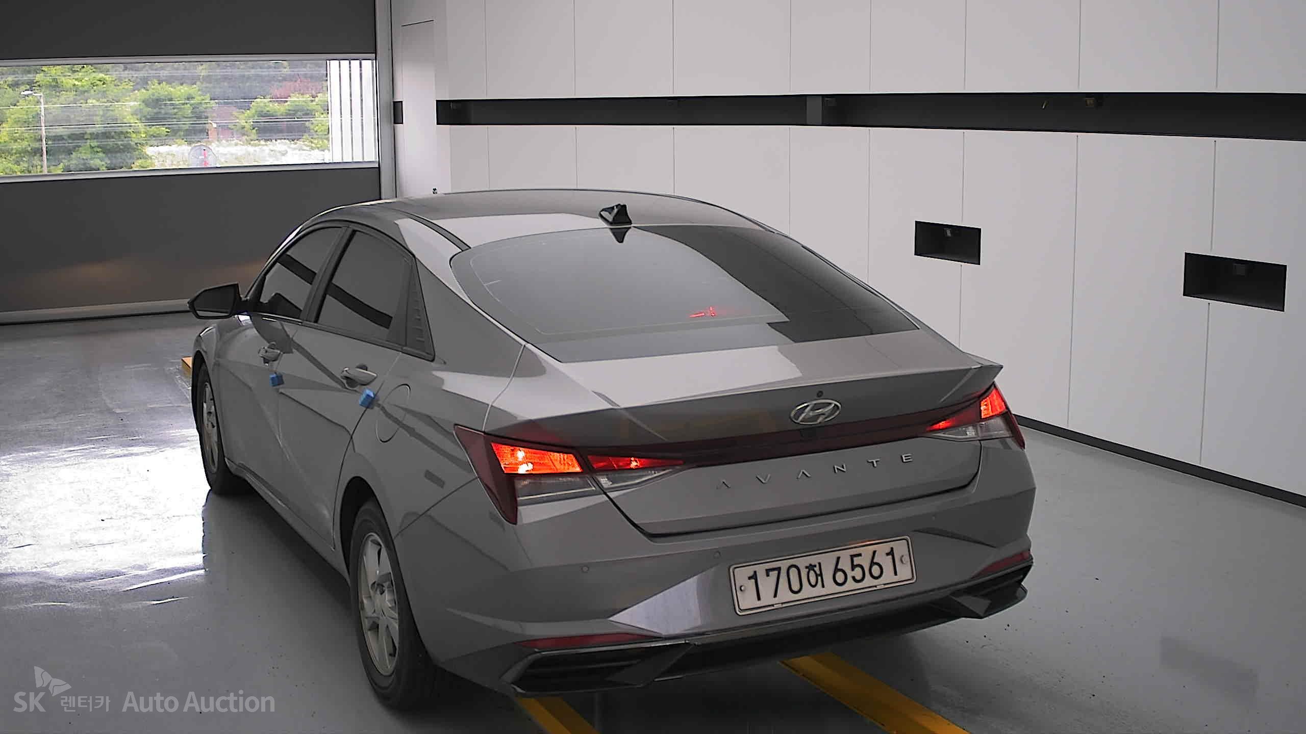2021 - hyundai avante