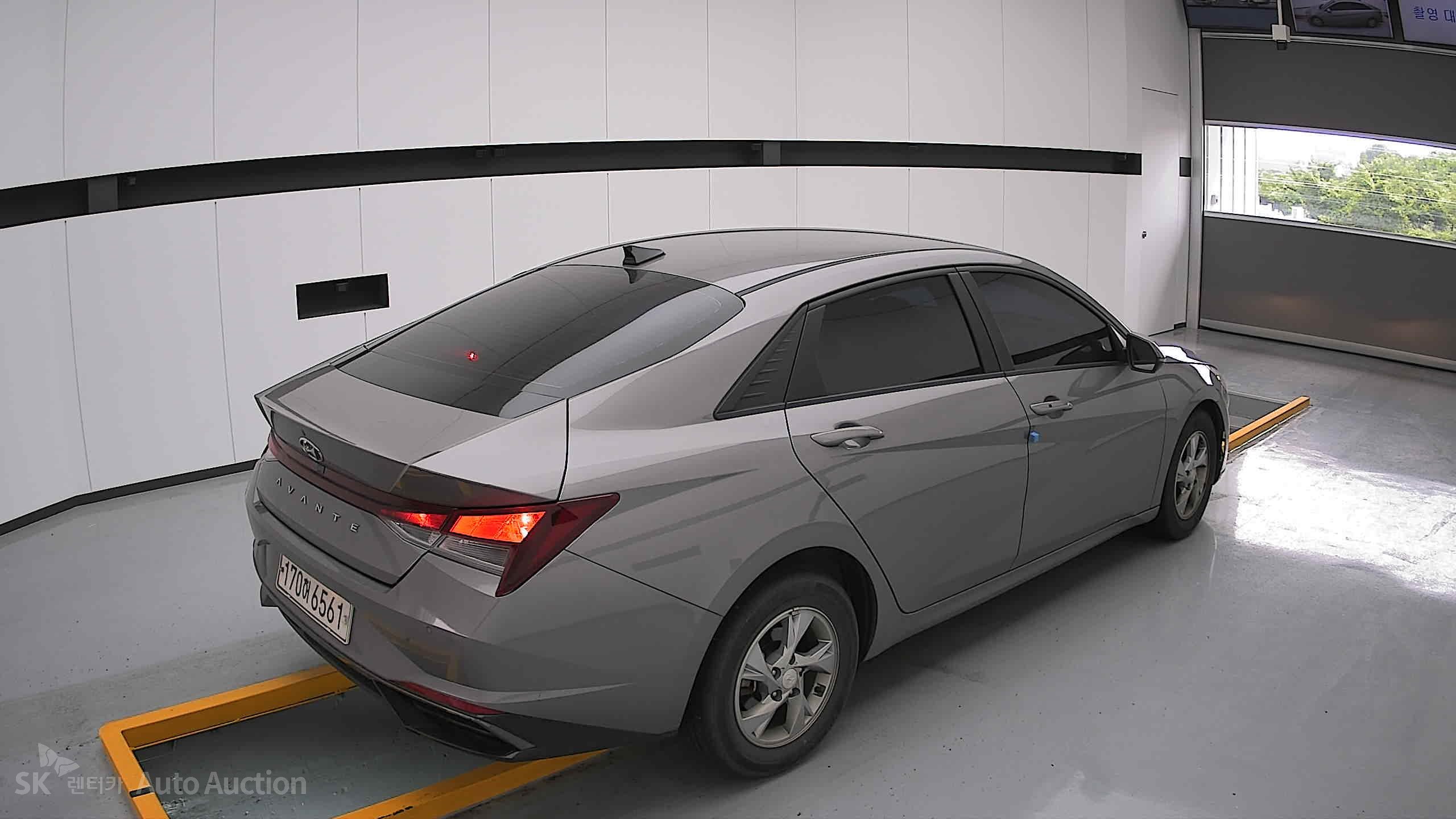 2021 - hyundai avante