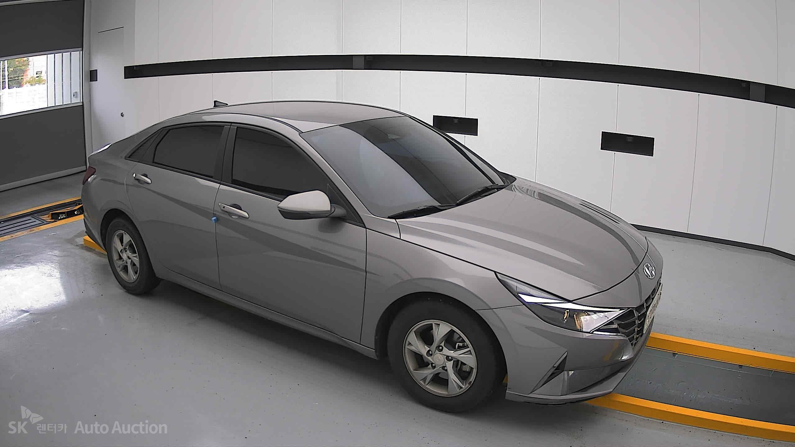 2021 - hyundai avante