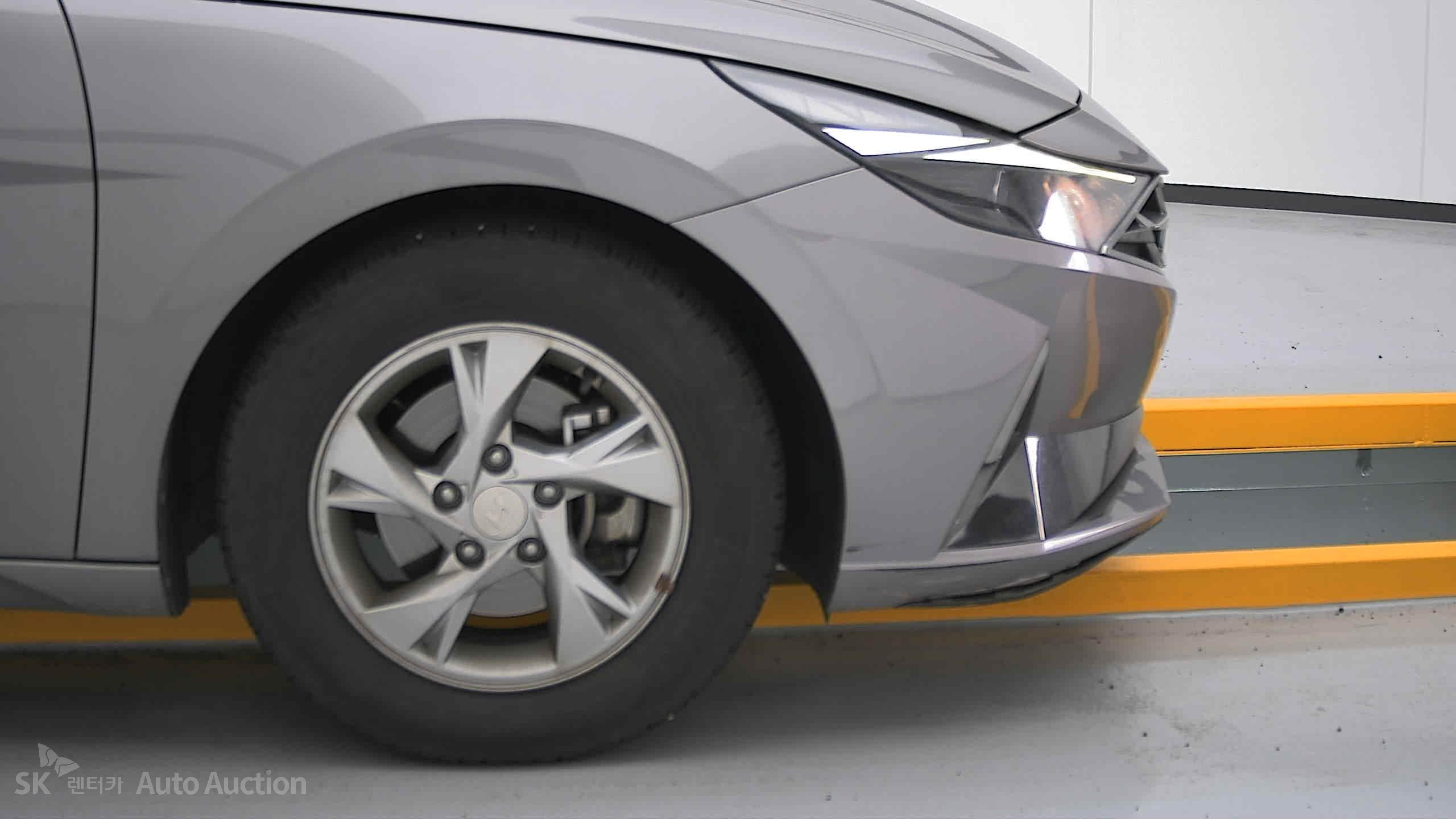 2021 - hyundai avante