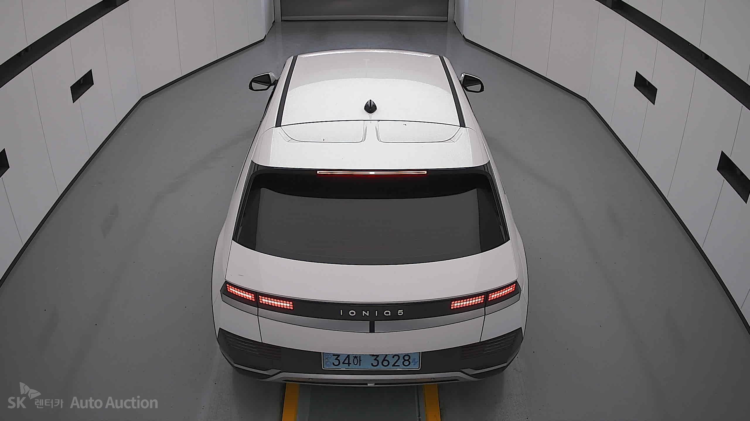 2022 - hyundai ioniq