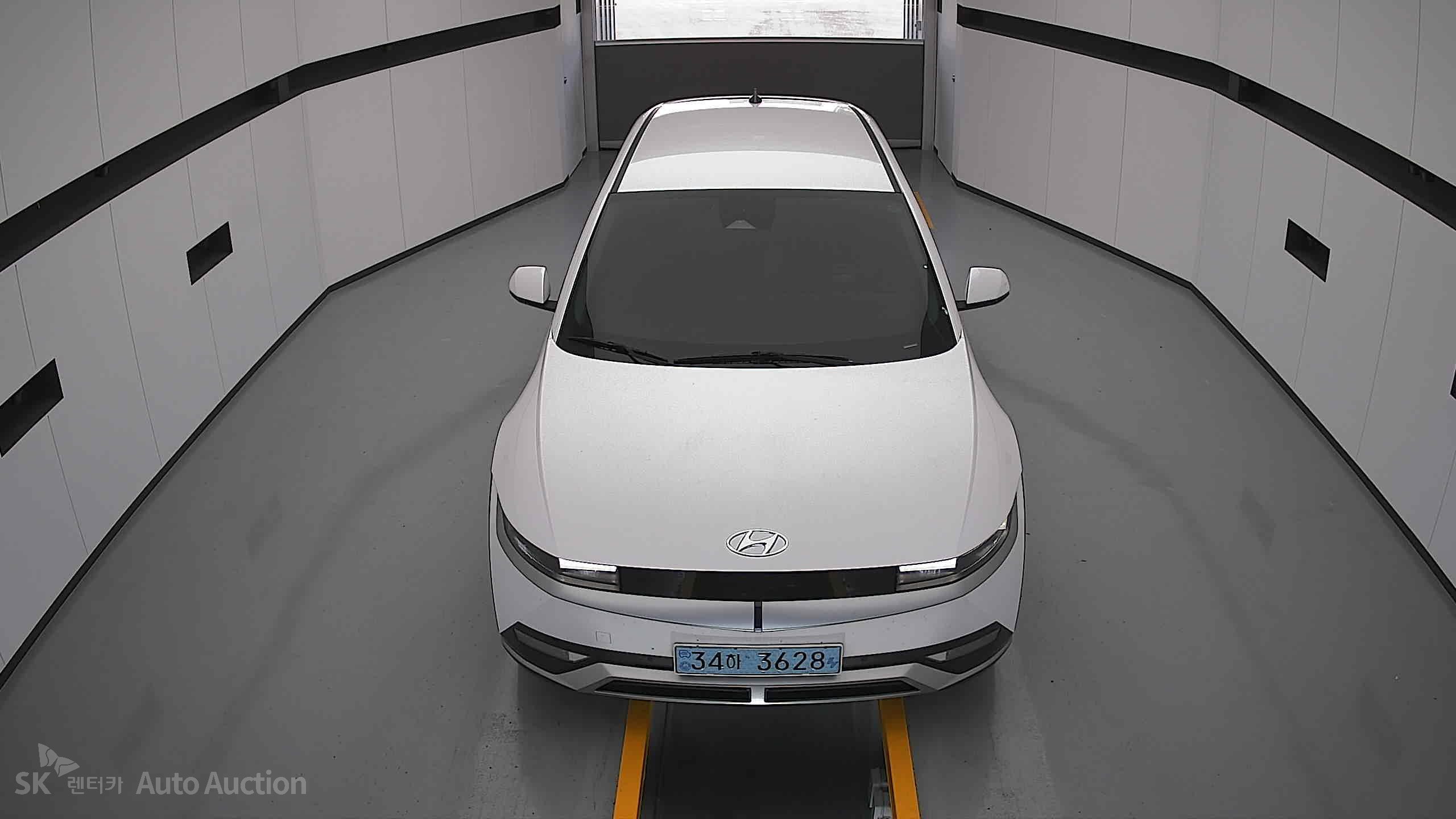 2022 - hyundai ioniq