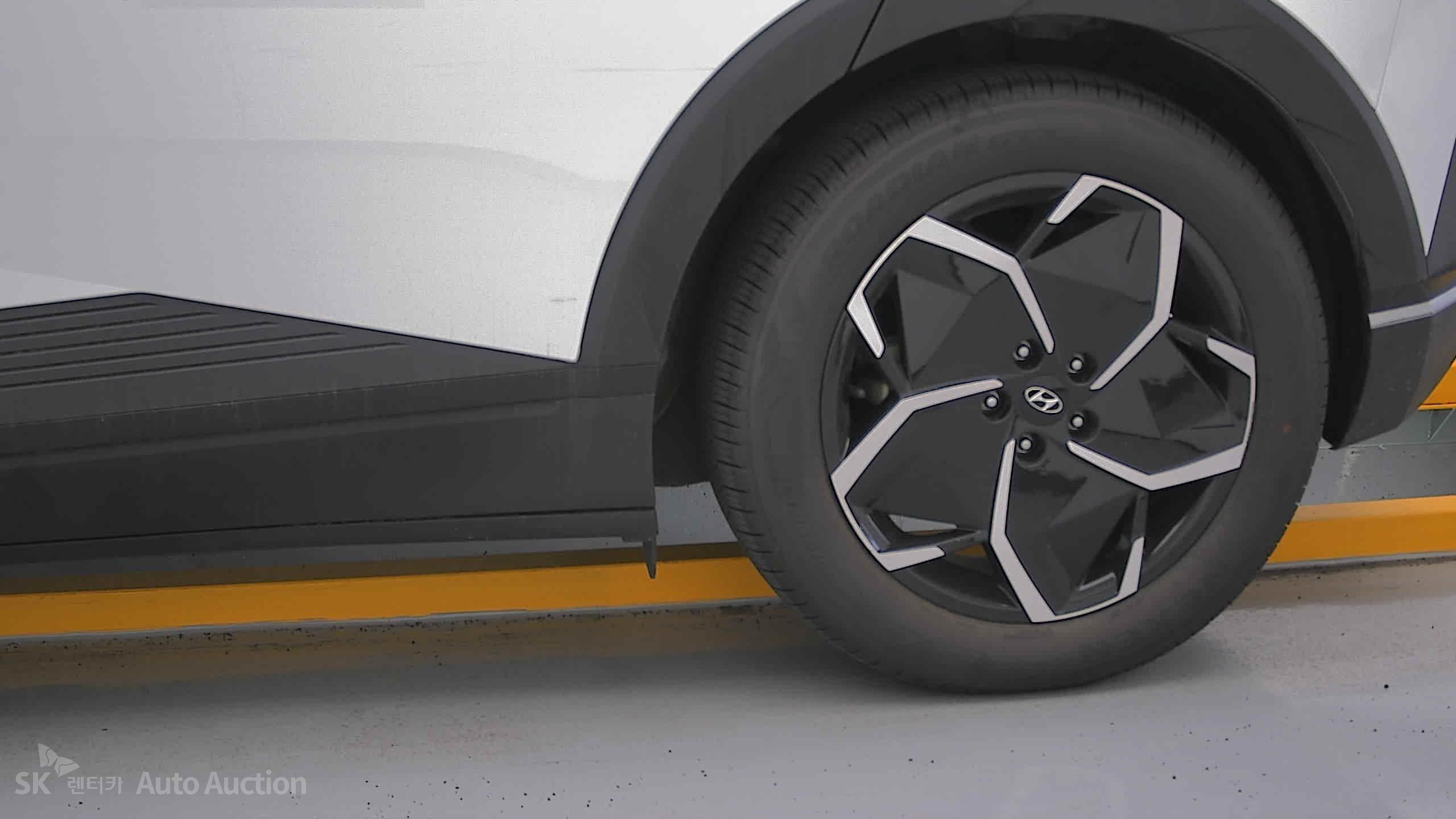 2022 - hyundai ioniq