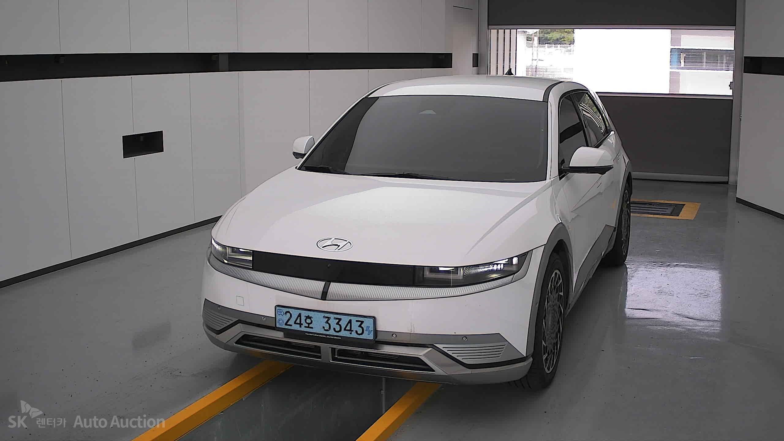 2022 - hyundai ioniq