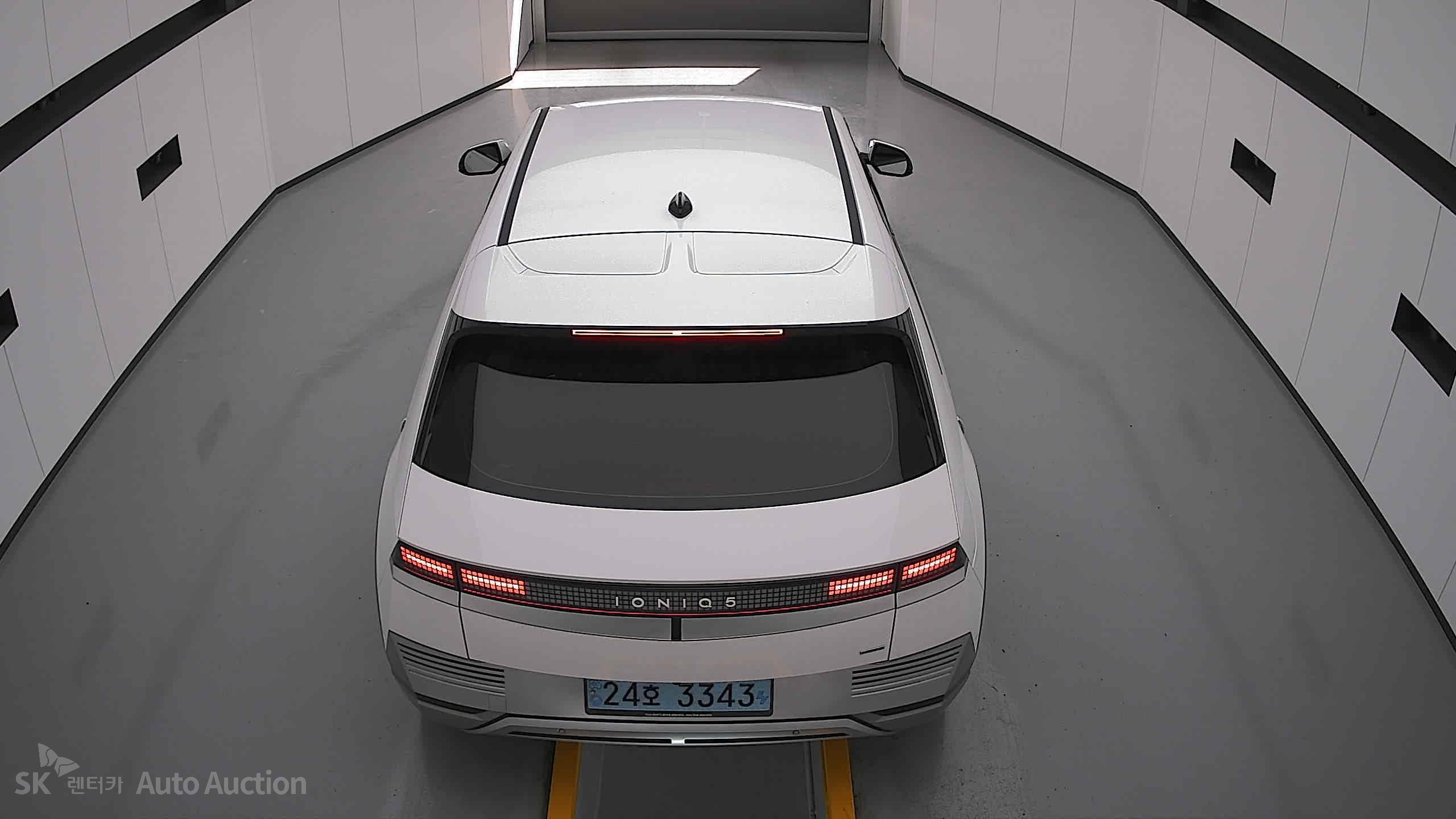 2022 - hyundai ioniq