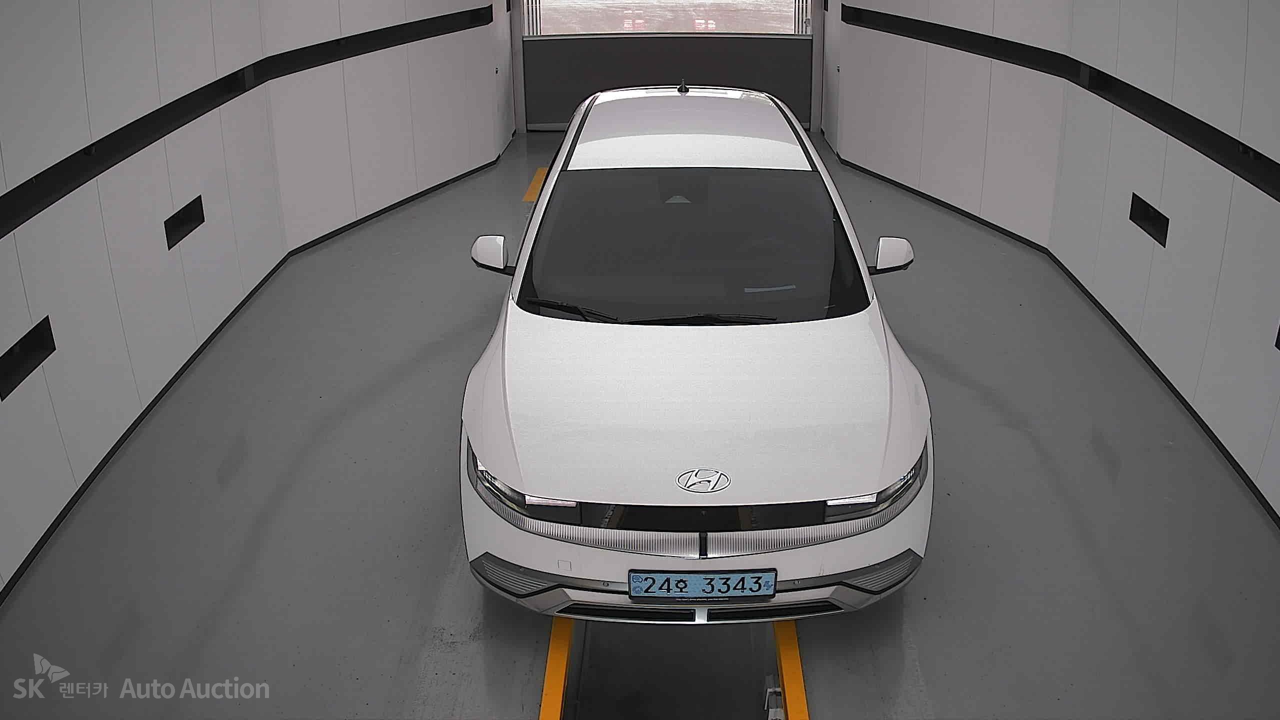 2022 - hyundai ioniq