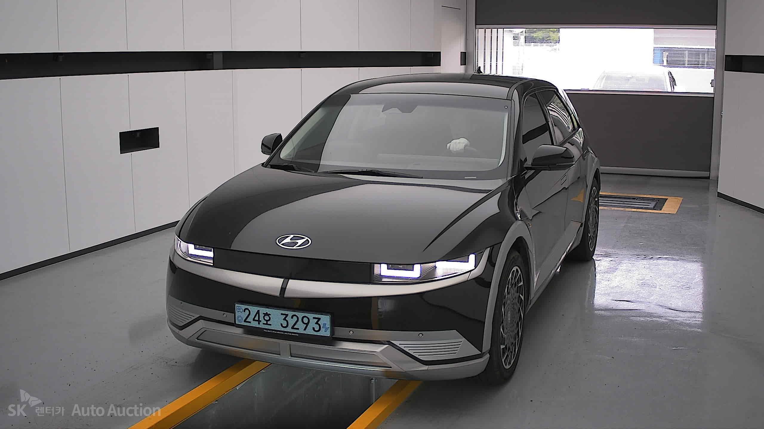 2022 - hyundai ioniq