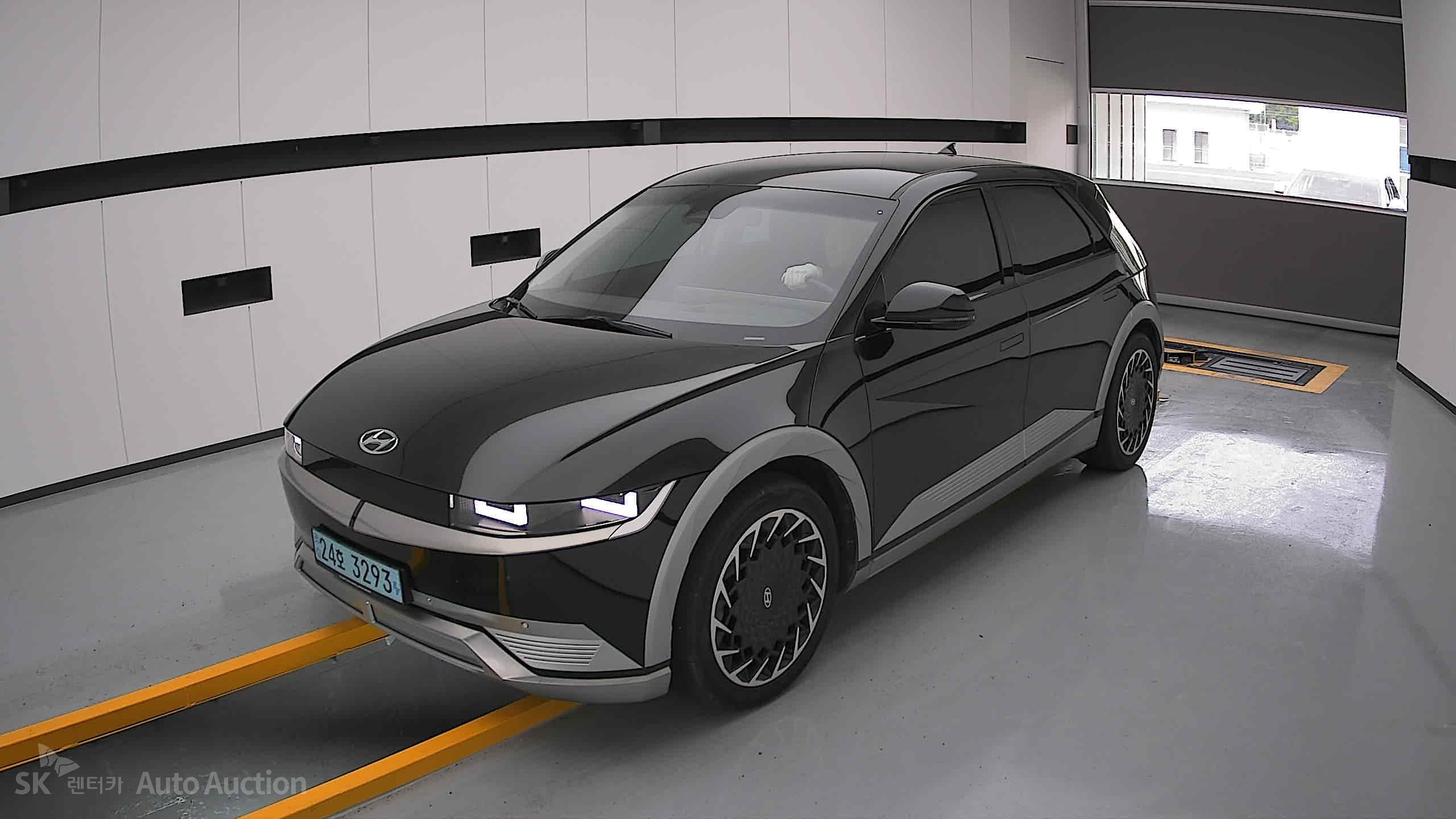 2022 - hyundai ioniq