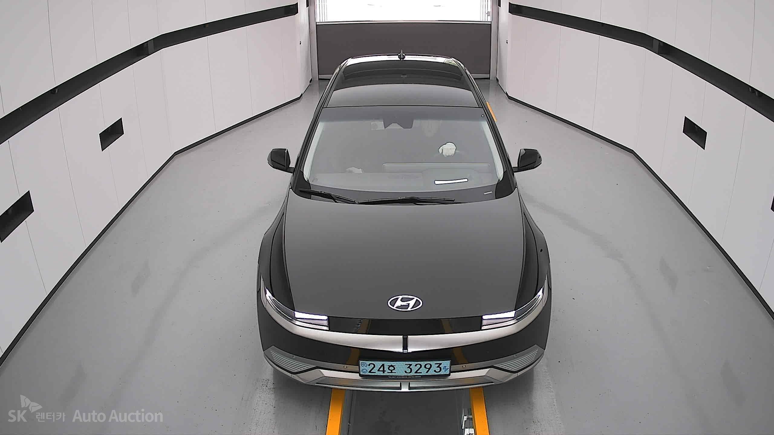 2022 - hyundai ioniq