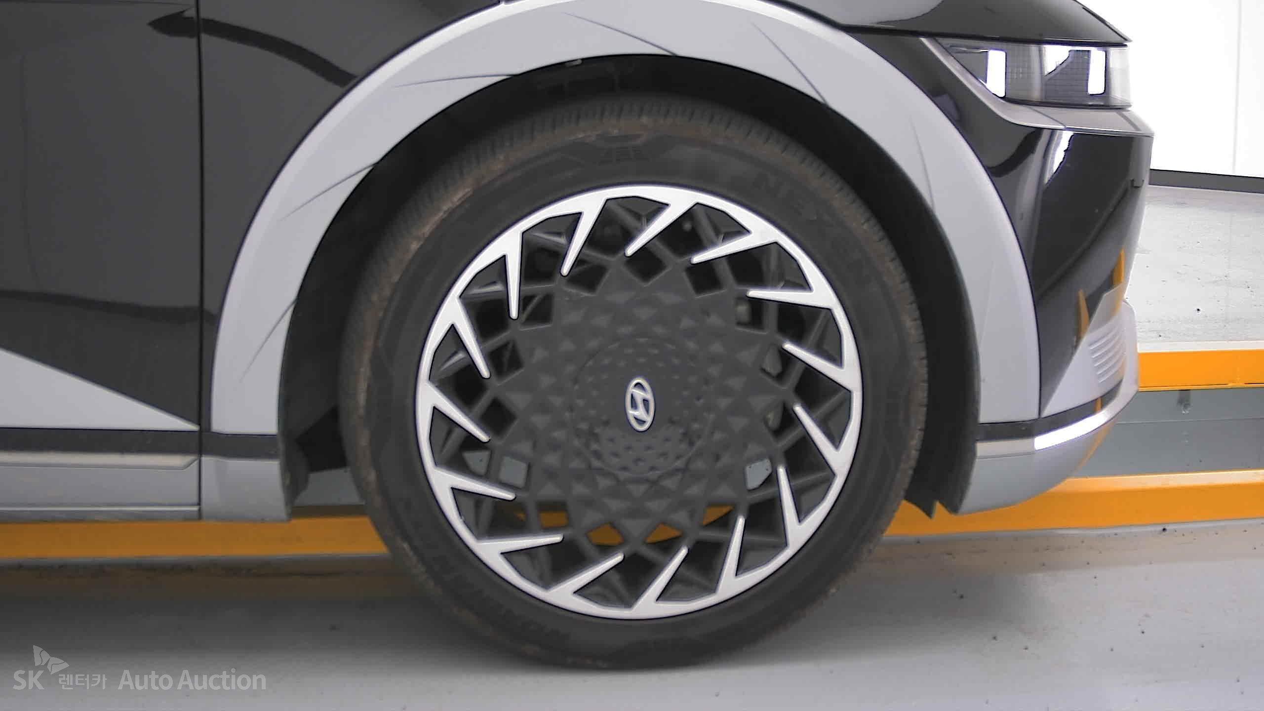 2022 - hyundai ioniq