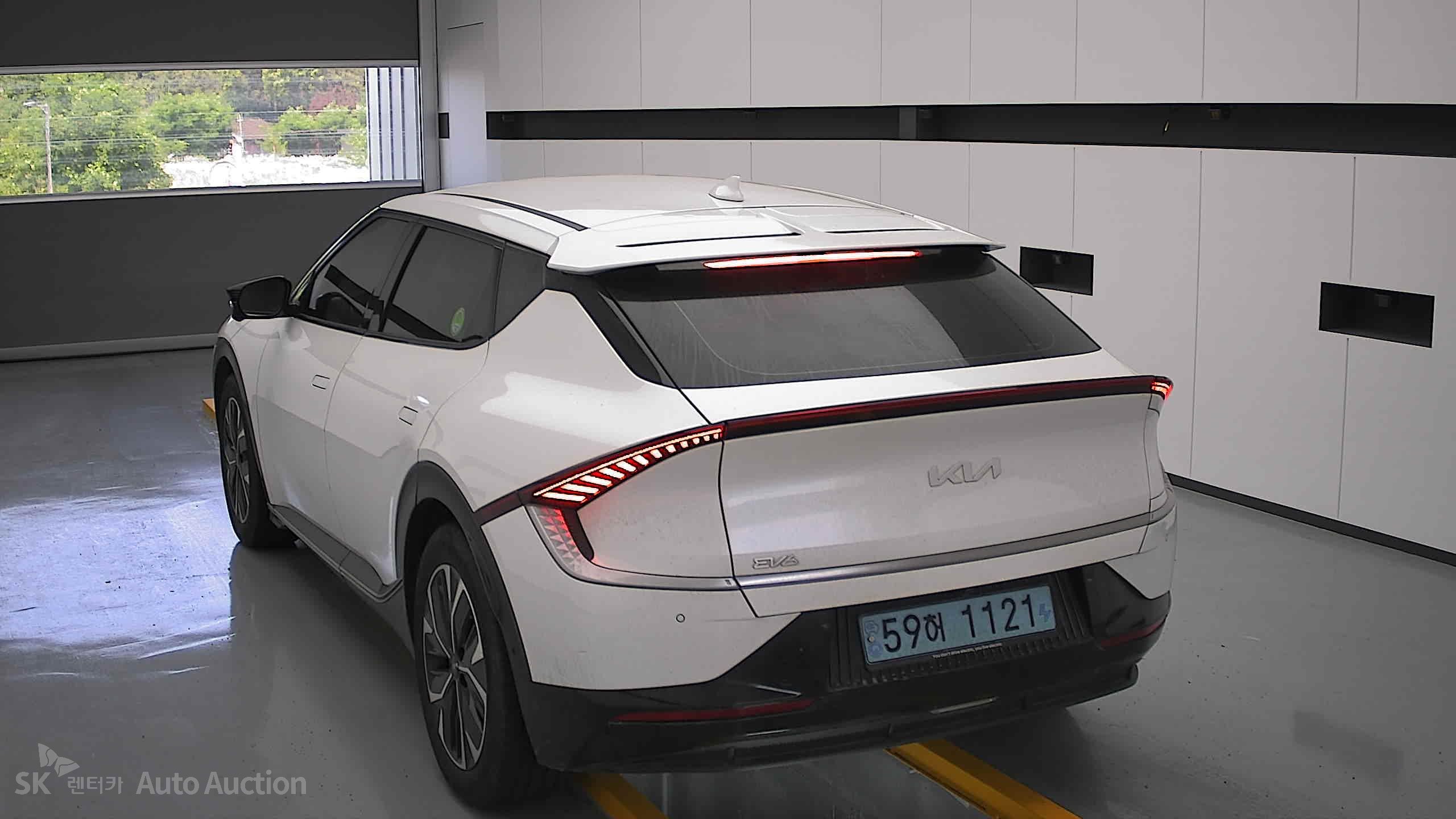 2022 - kia ev6