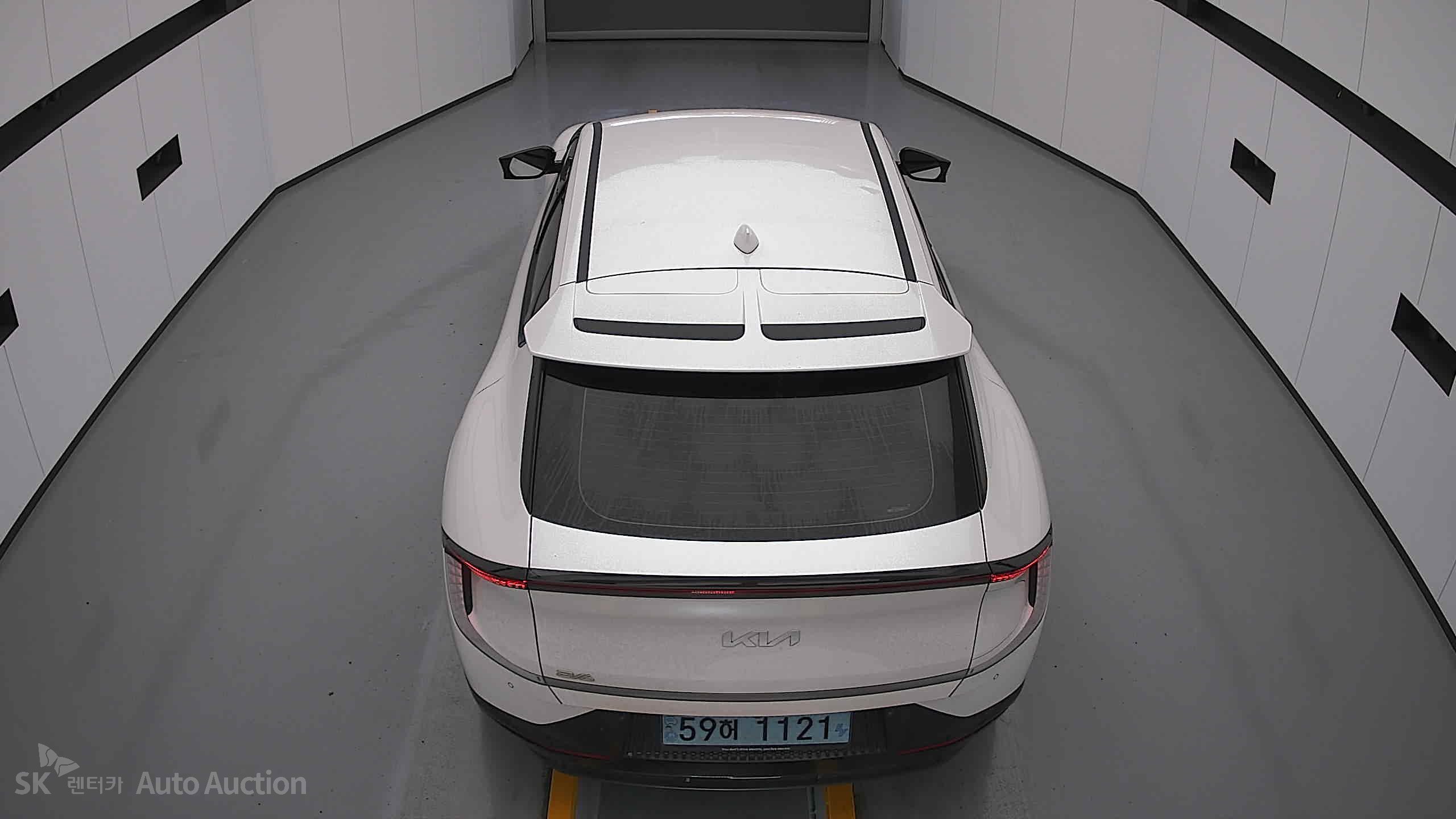 2022 - kia ev6
