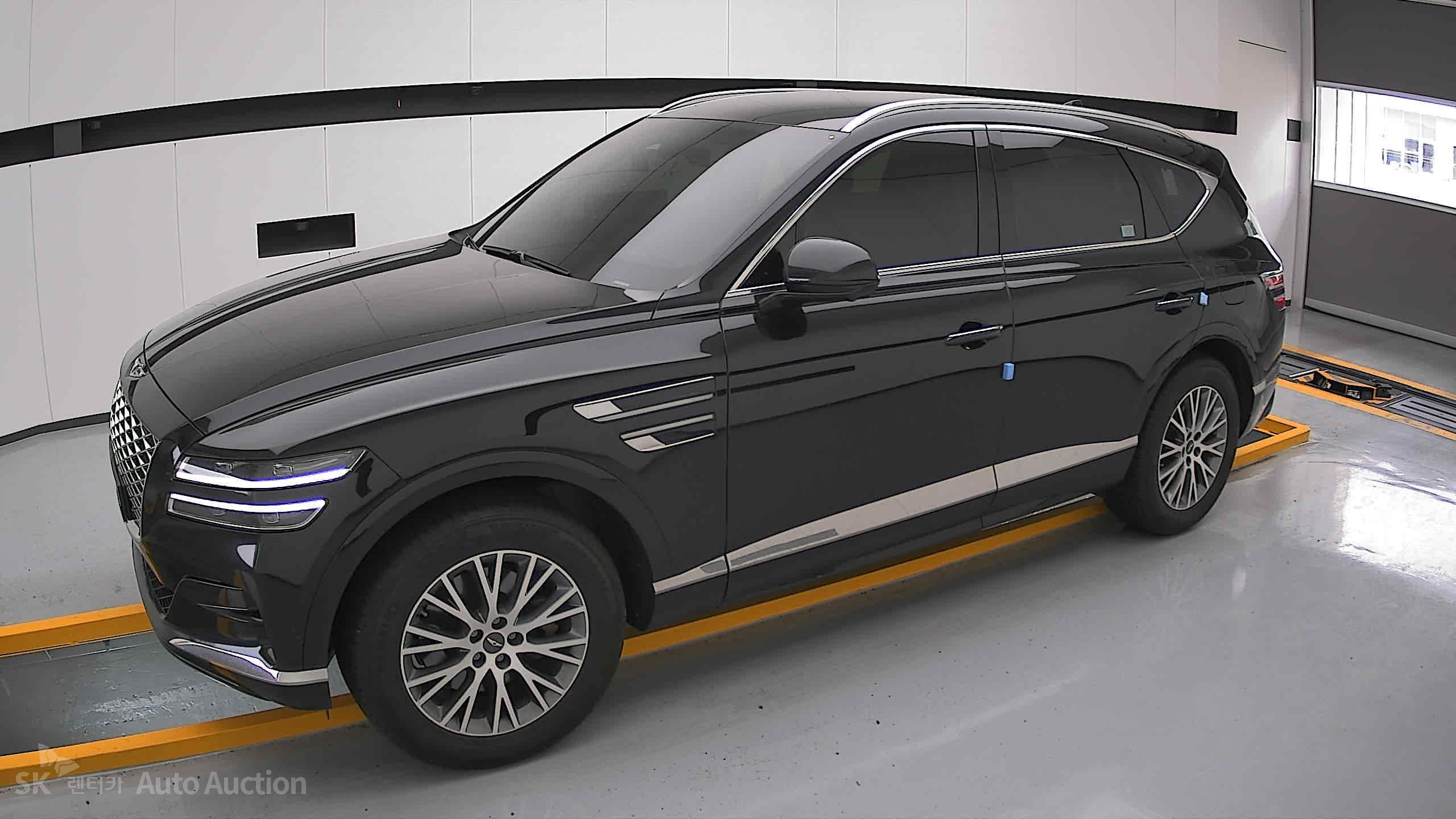 2022 - genesis gv80