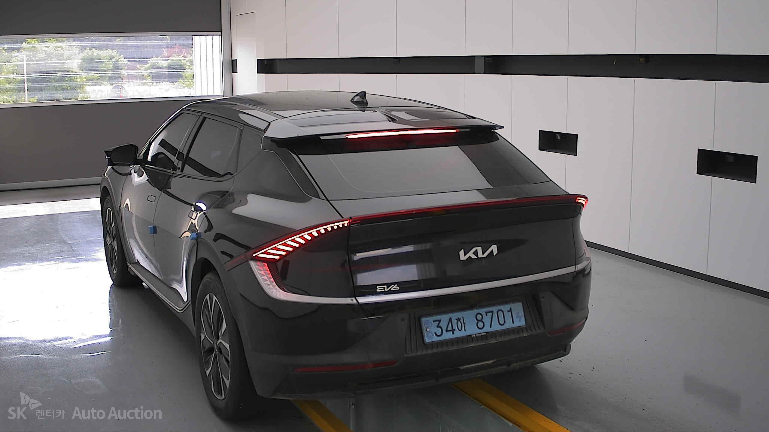 2023 - kia ev6