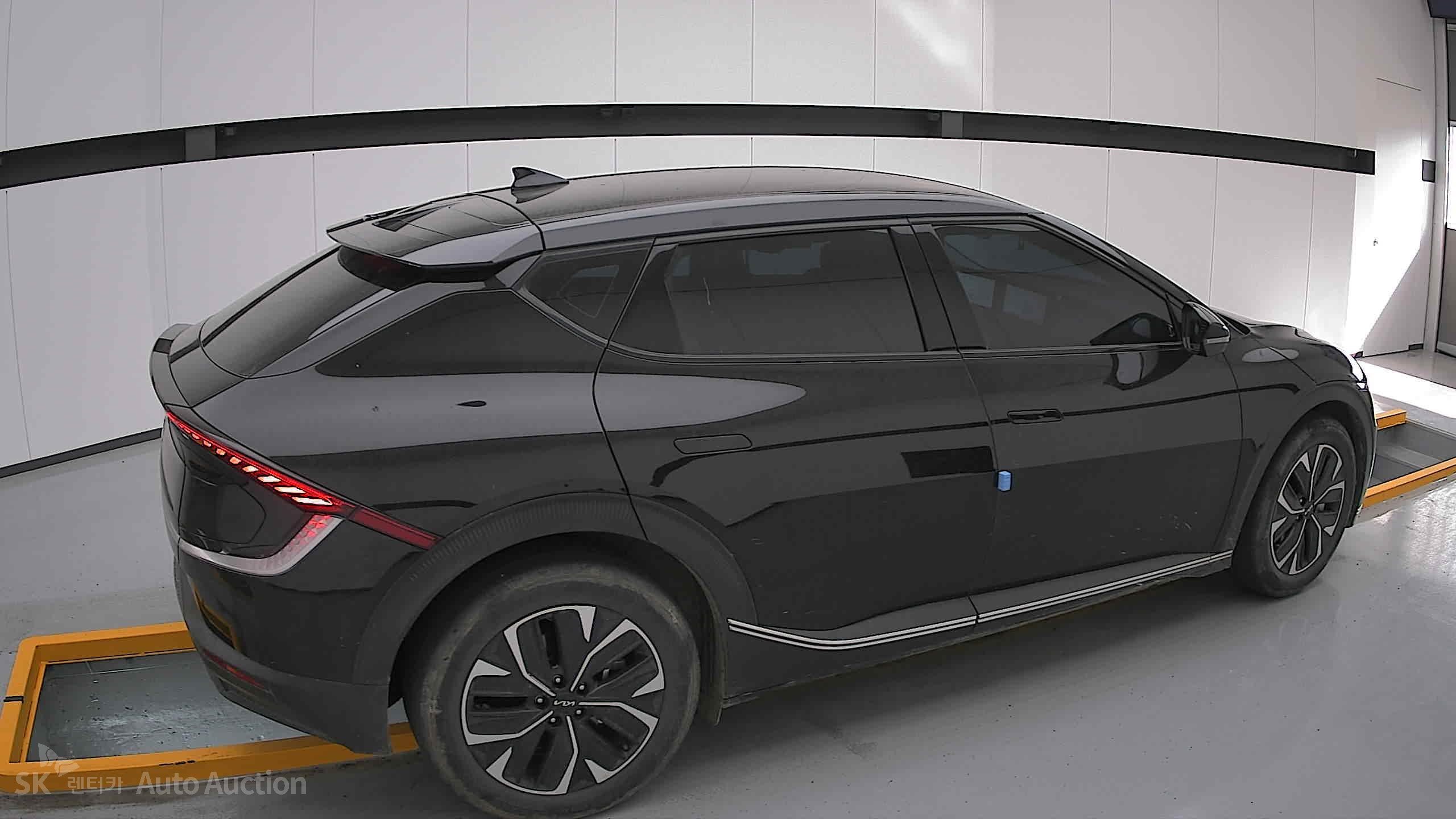 2023 - kia ev6