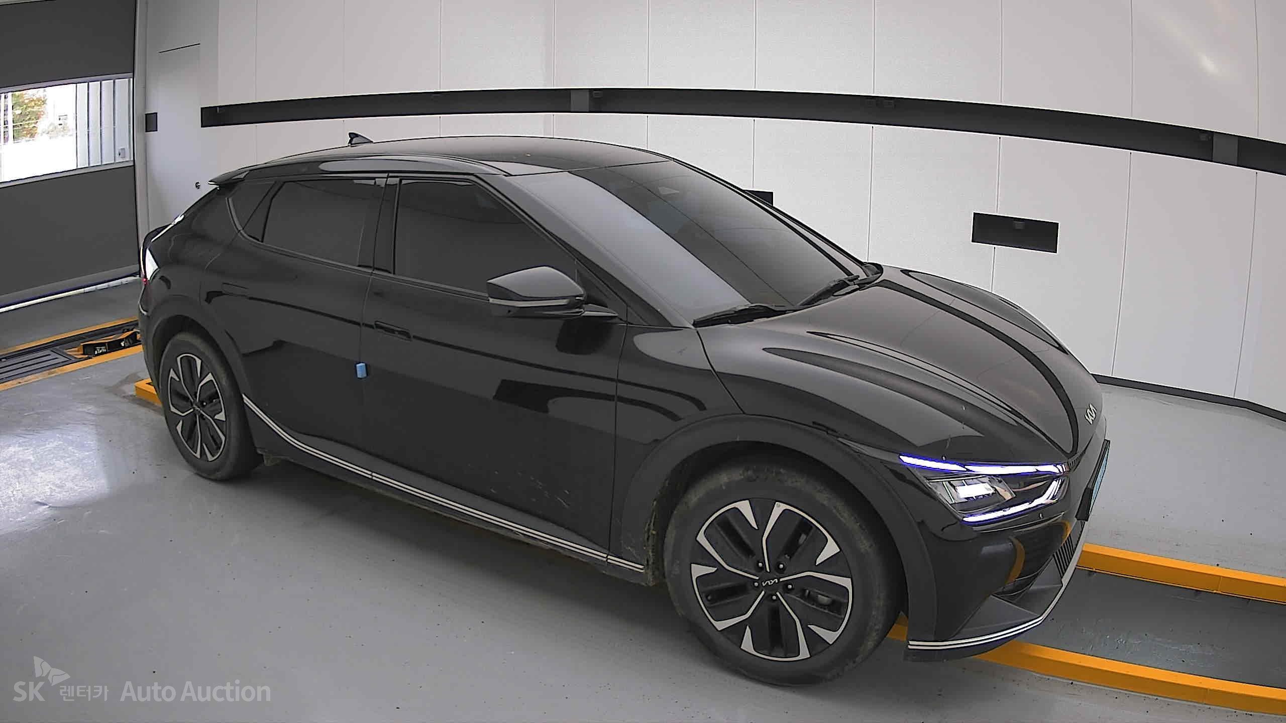 2023 - kia ev6