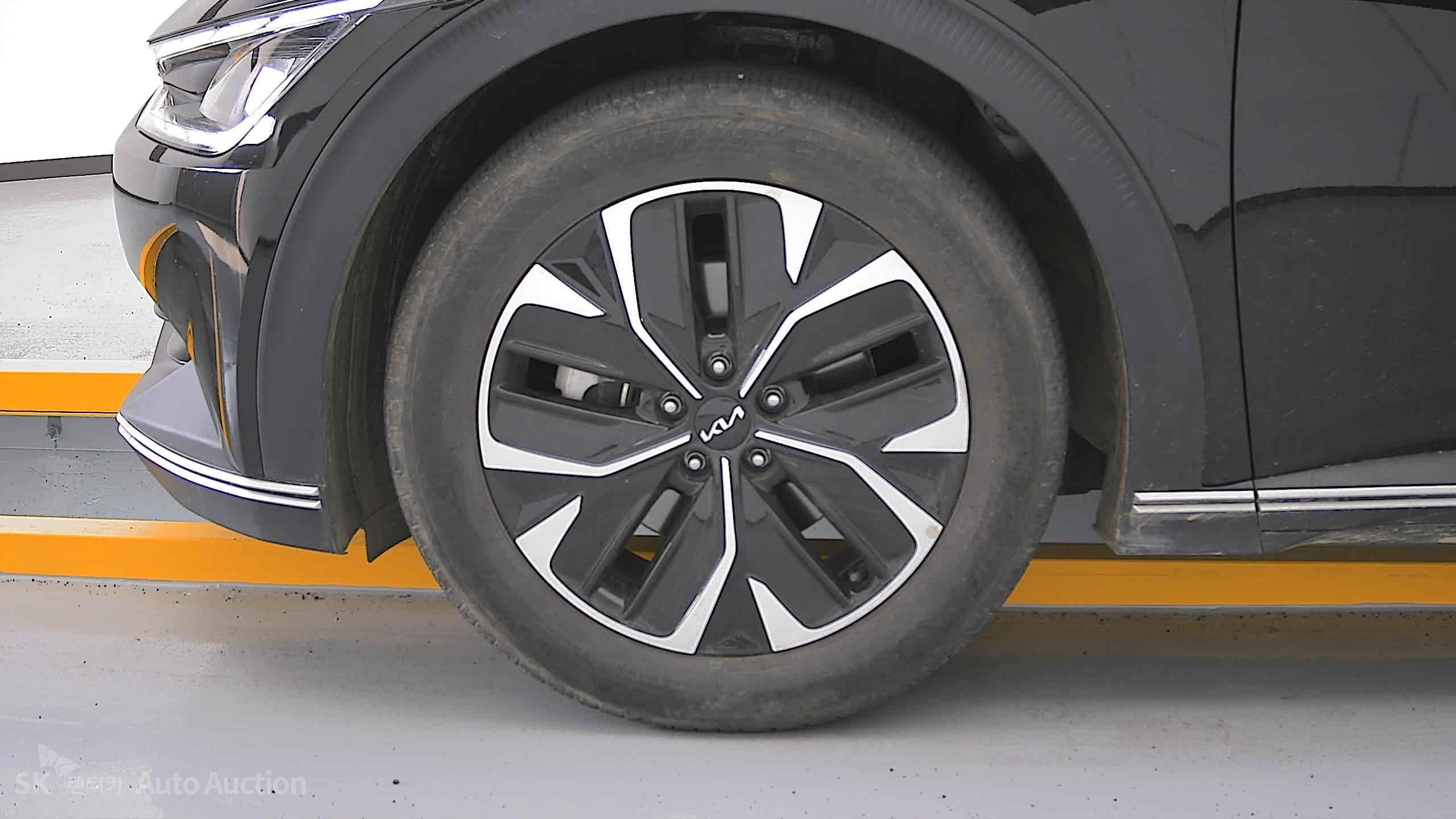 2023 - kia ev6