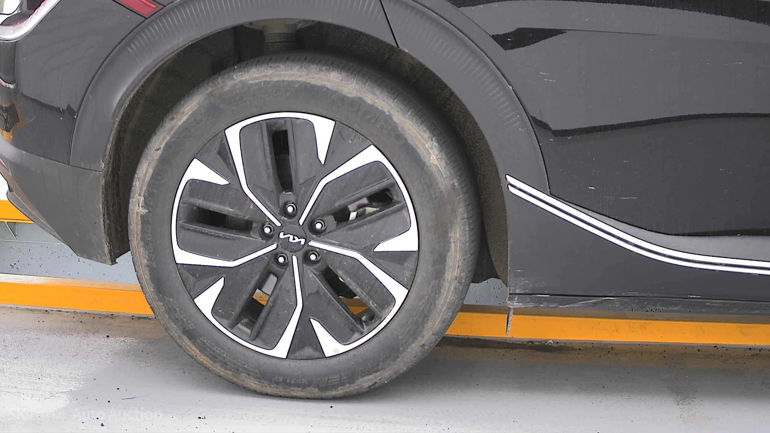 2023 - kia ev6