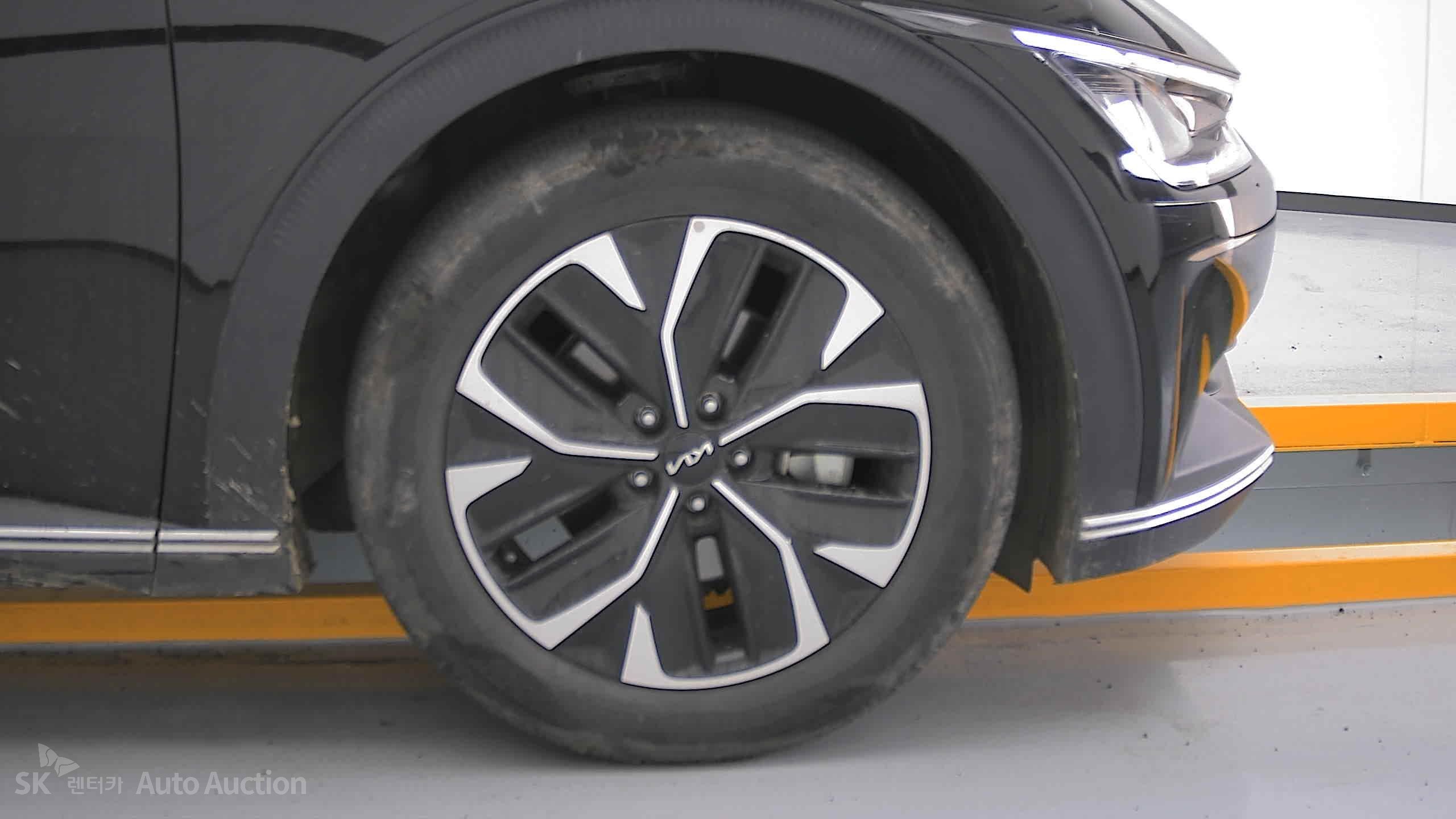 2023 - kia ev6