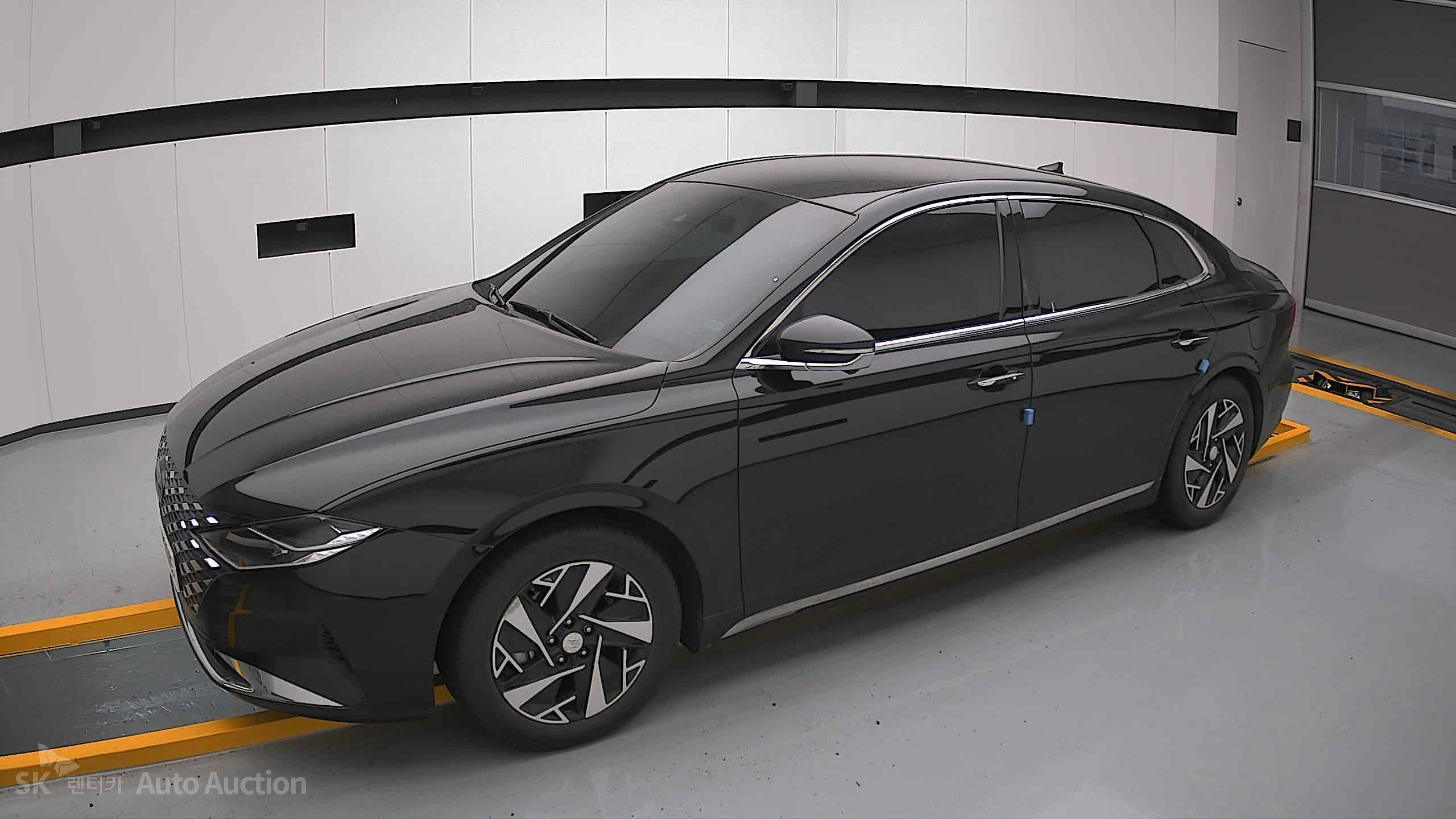 2022 - hyundai grandeur