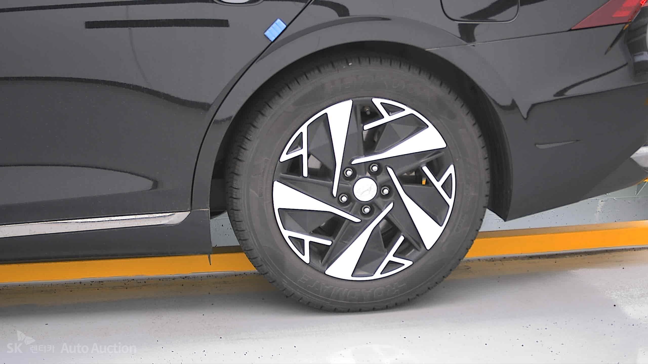 2022 - hyundai grandeur